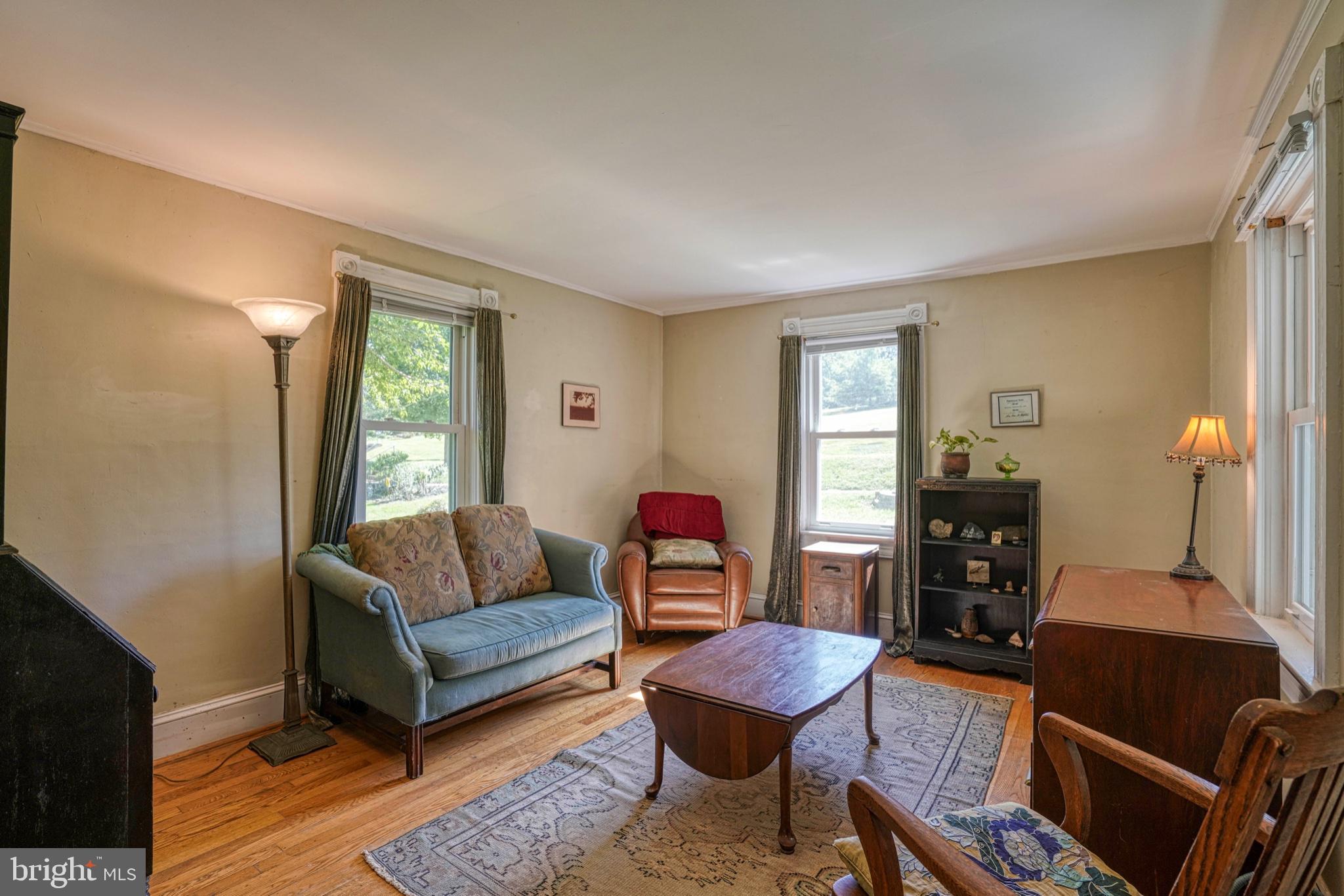 14 1ST AVENUE
