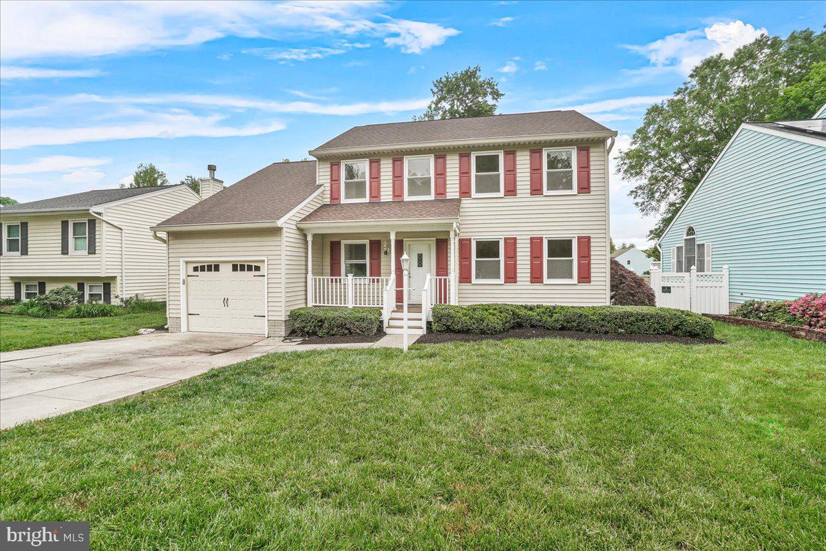 6121 DUCKETTS LANE