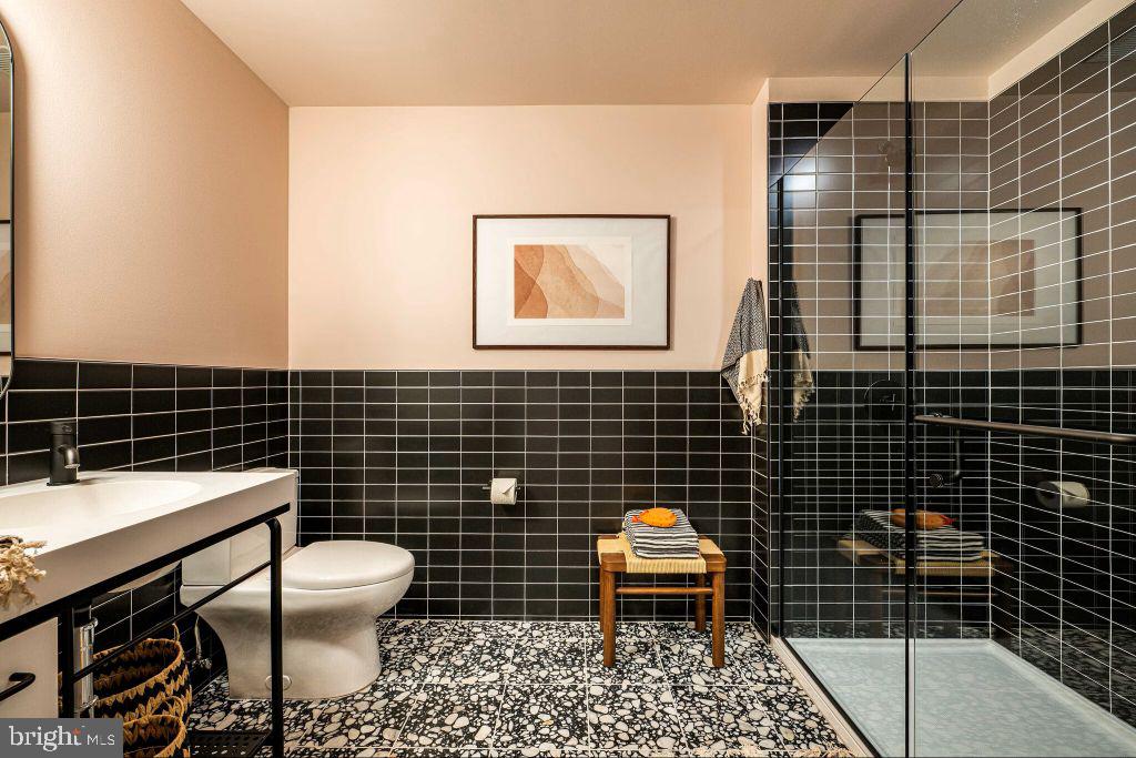 FISHTOWN - Residential Lease