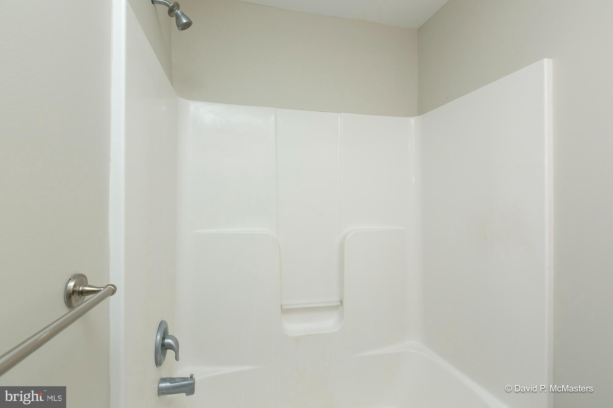 THE TOWNES OF RIDGEWAY - Residential