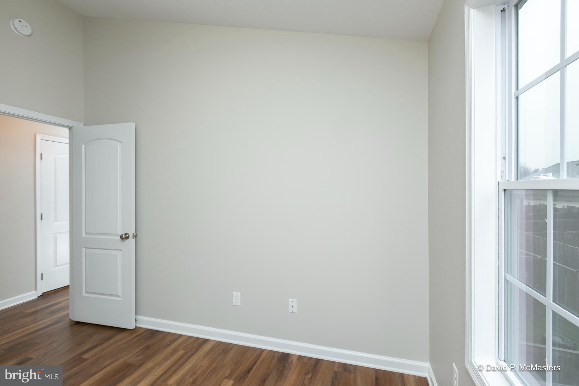 THE TOWNES OF RIDGEWAY - Residential