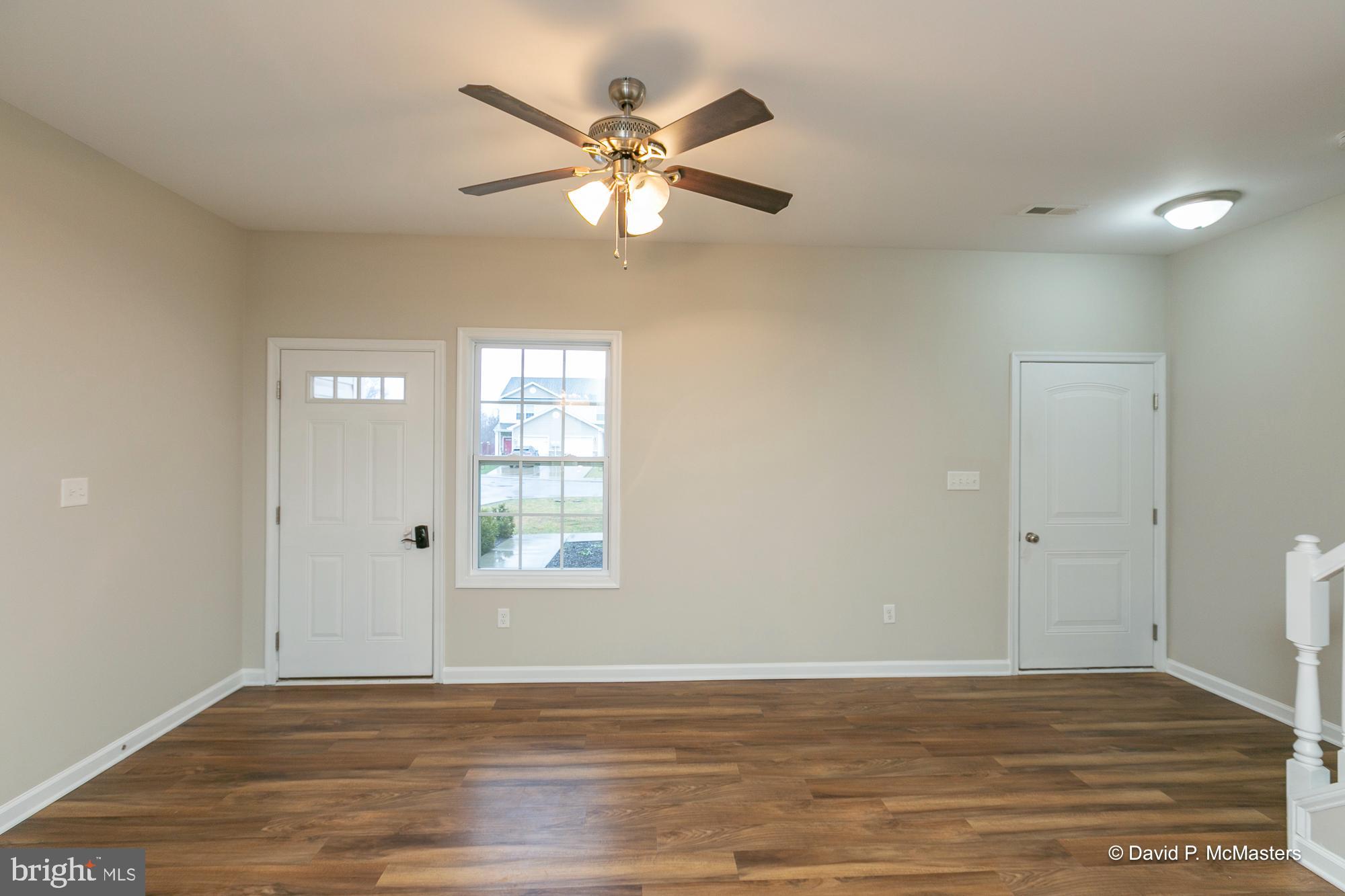 THE TOWNES OF RIDGEWAY - Residential