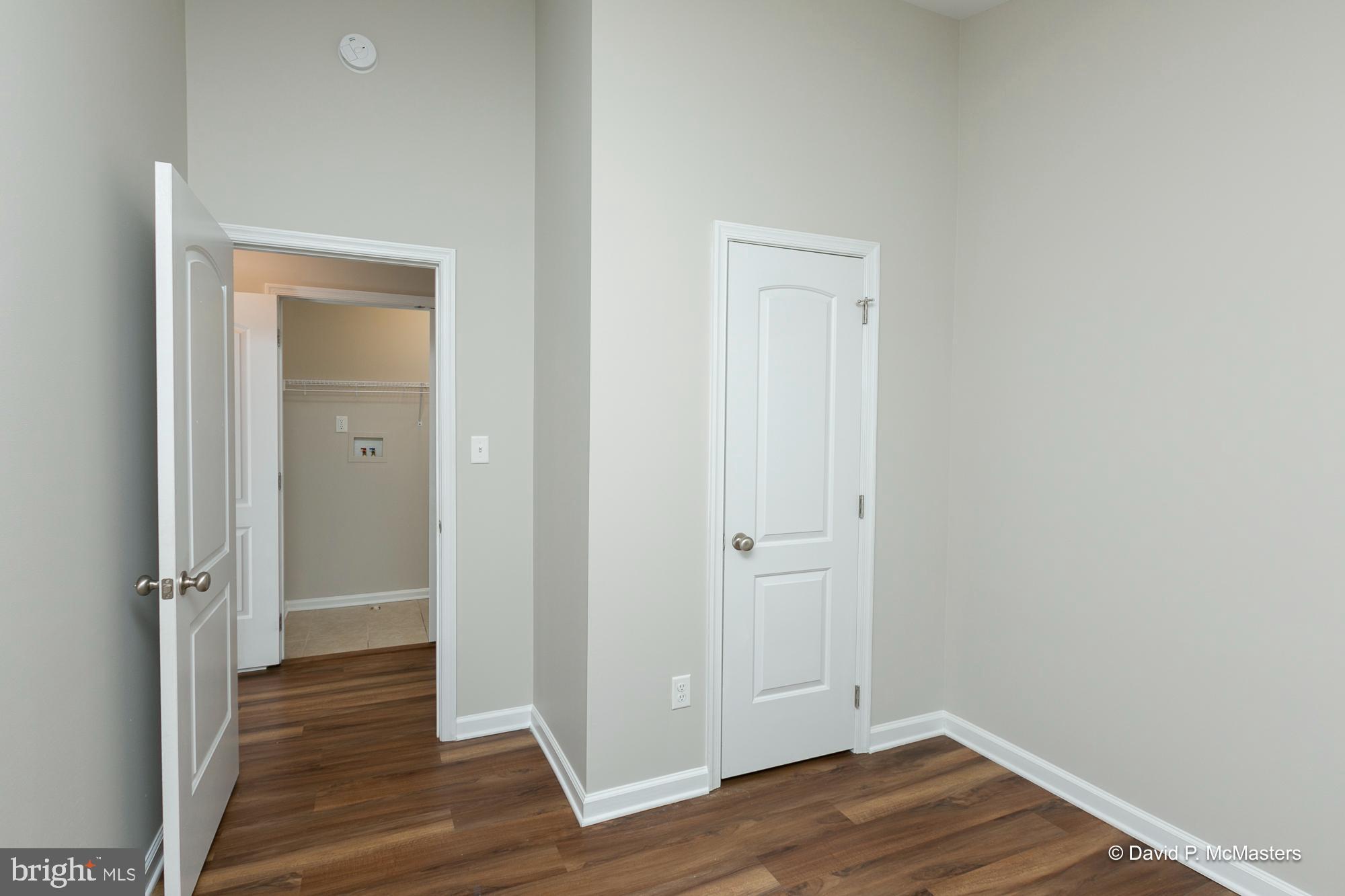 THE TOWNES OF RIDGEWAY - Residential