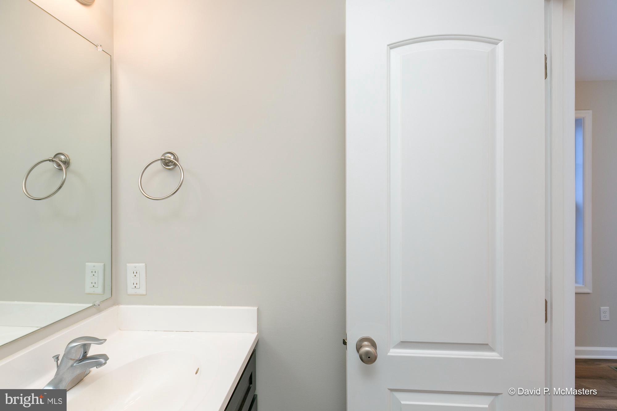 THE TOWNES OF RIDGEWAY - Residential