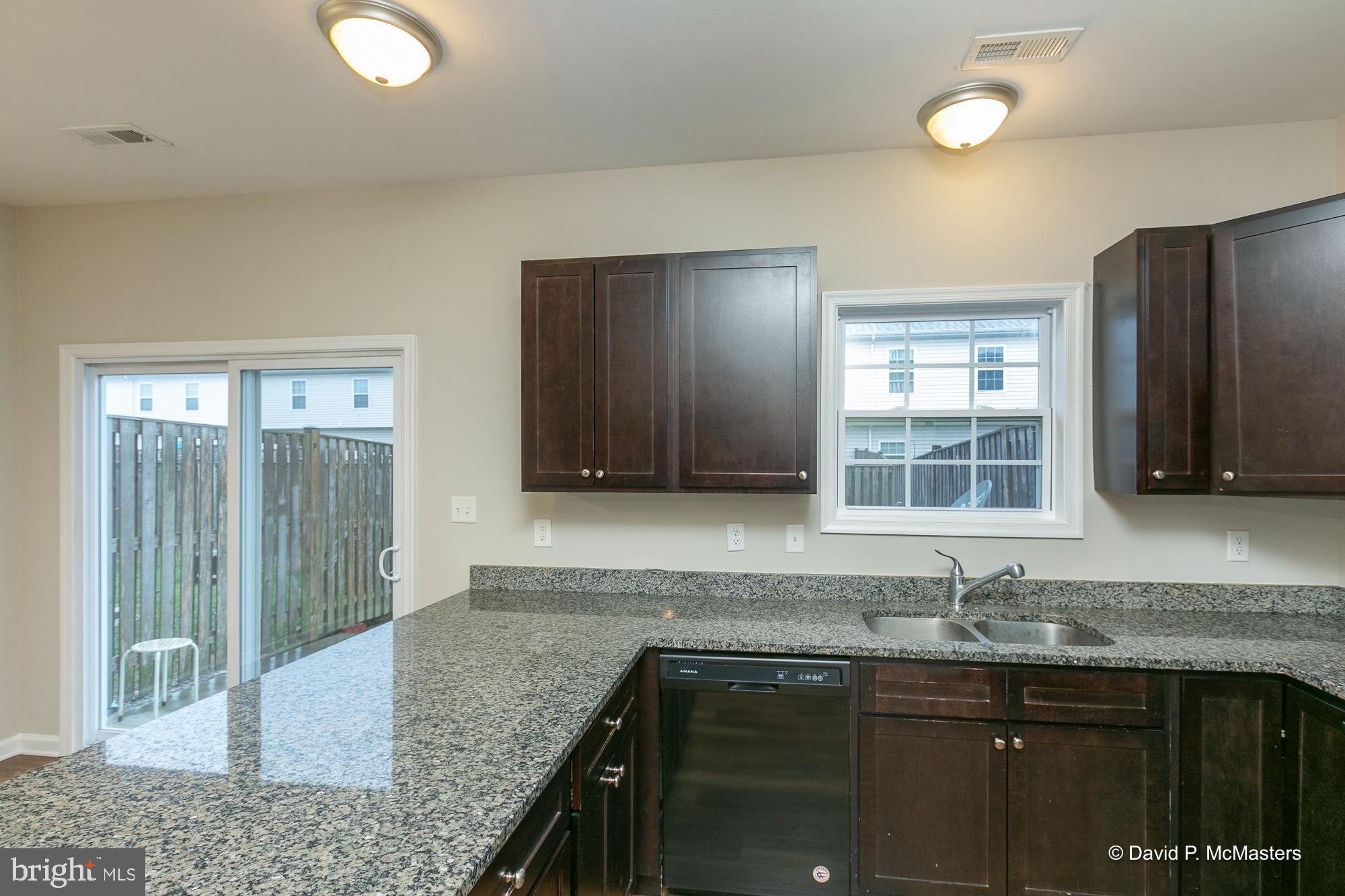 THE TOWNES OF RIDGEWAY - Residential