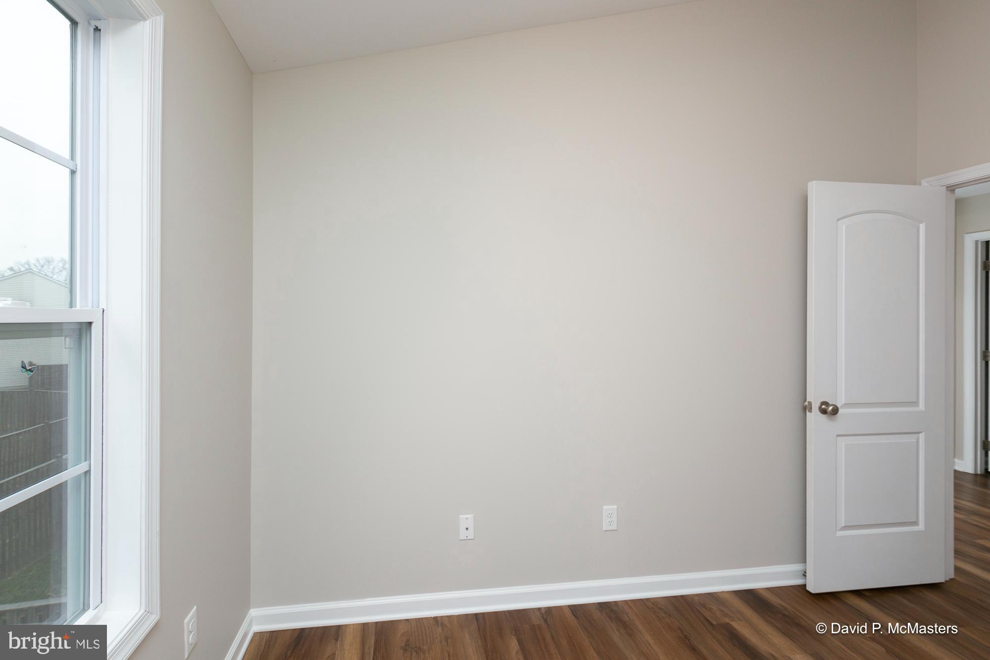 THE TOWNES OF RIDGEWAY - Residential