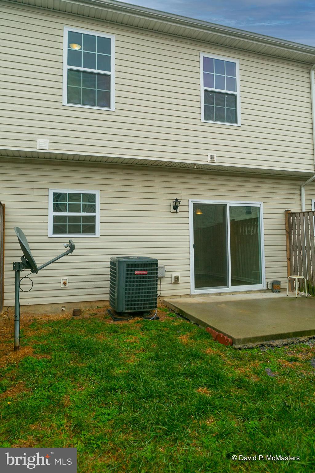 THE TOWNES OF RIDGEWAY - Residential