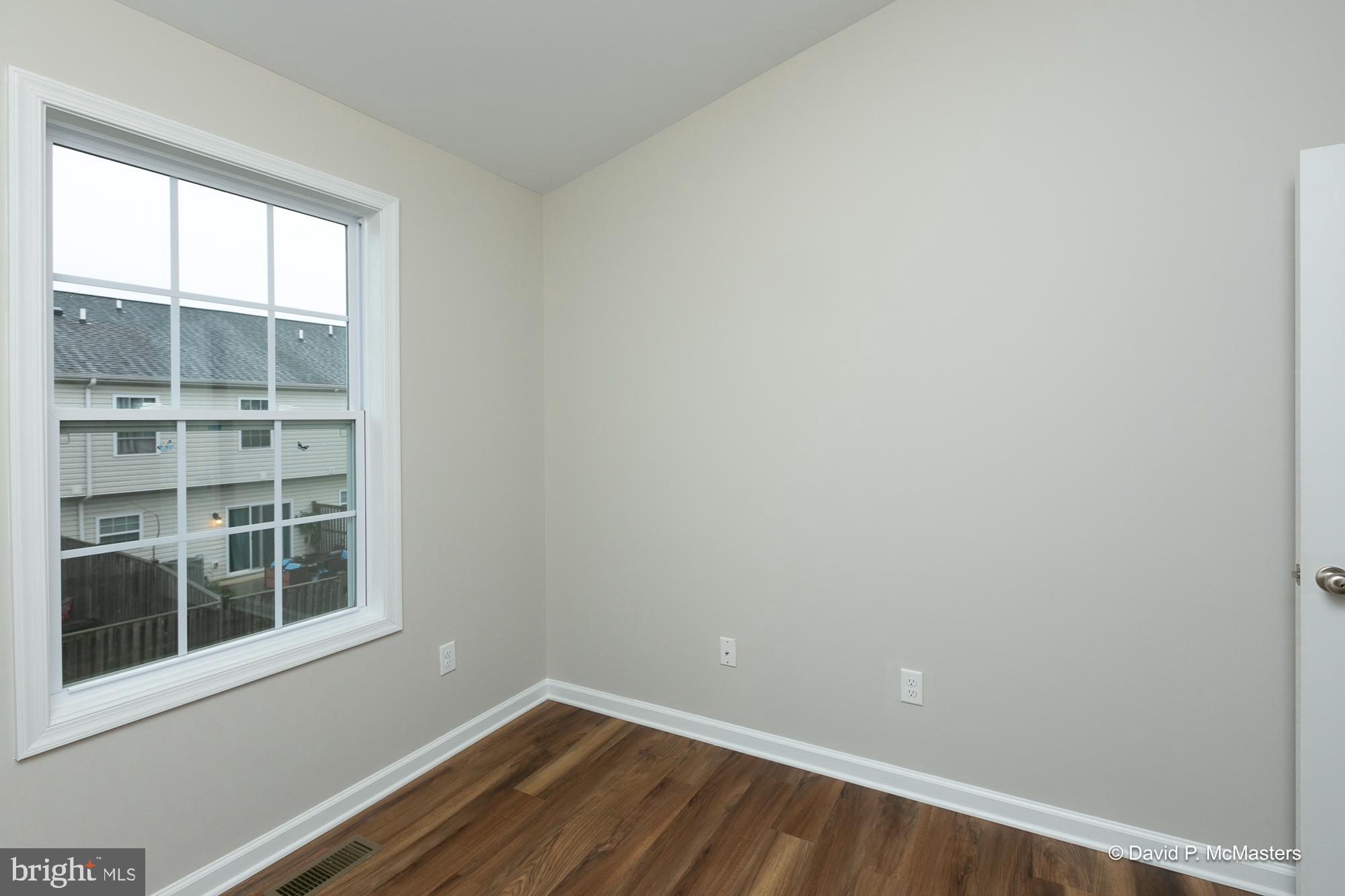 THE TOWNES OF RIDGEWAY - Residential