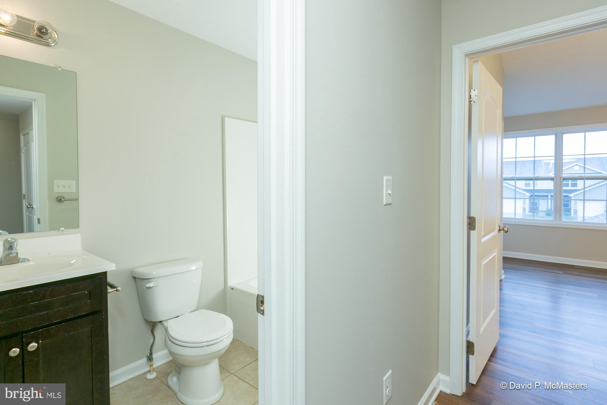 THE TOWNES OF RIDGEWAY - Residential