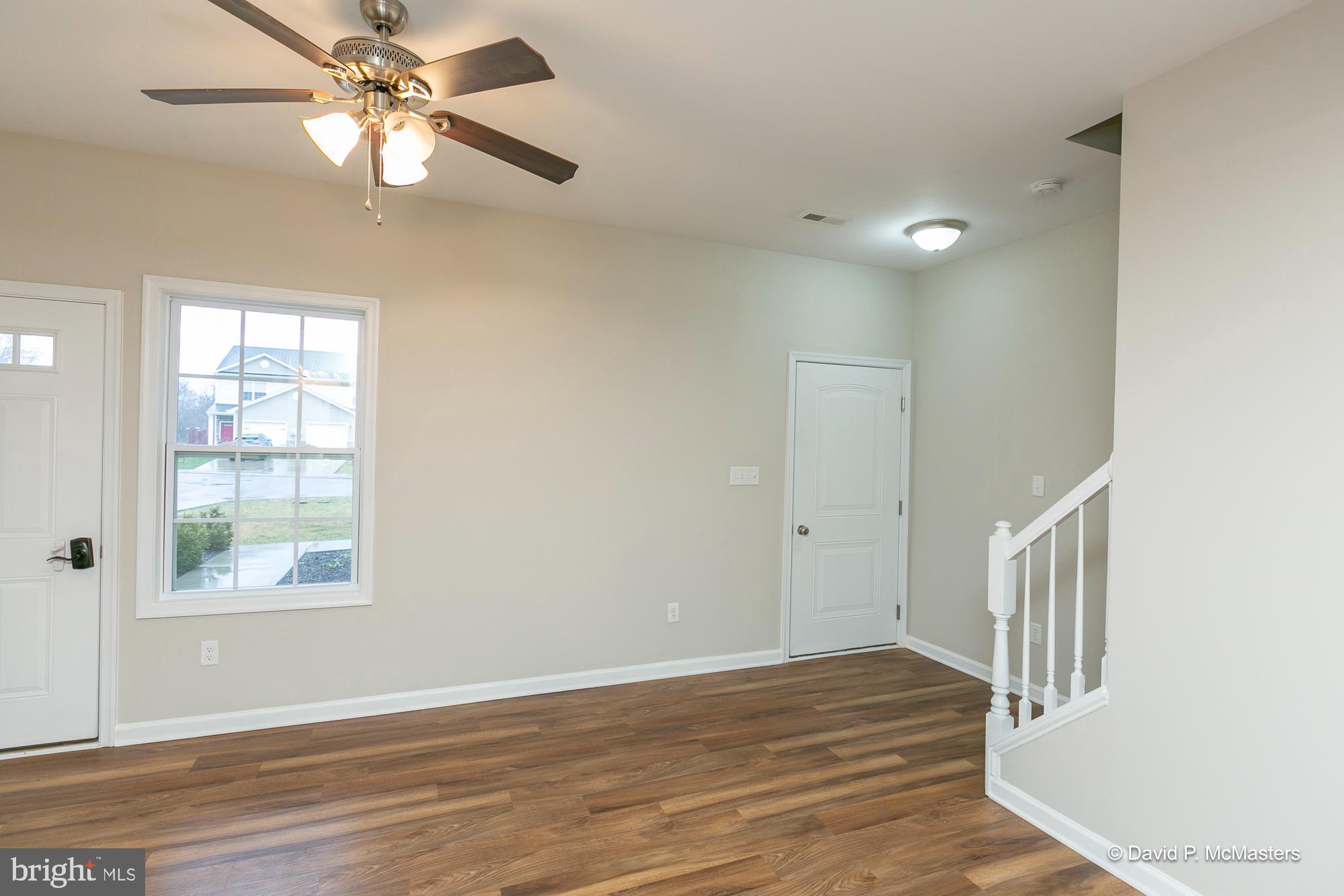 THE TOWNES OF RIDGEWAY - Residential