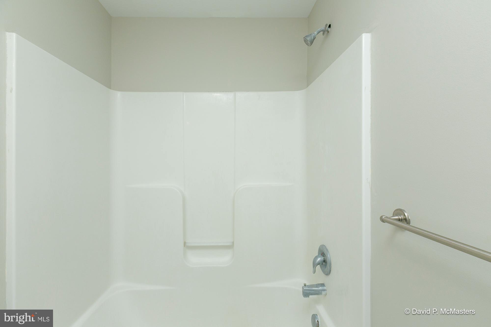 THE TOWNES OF RIDGEWAY - Residential