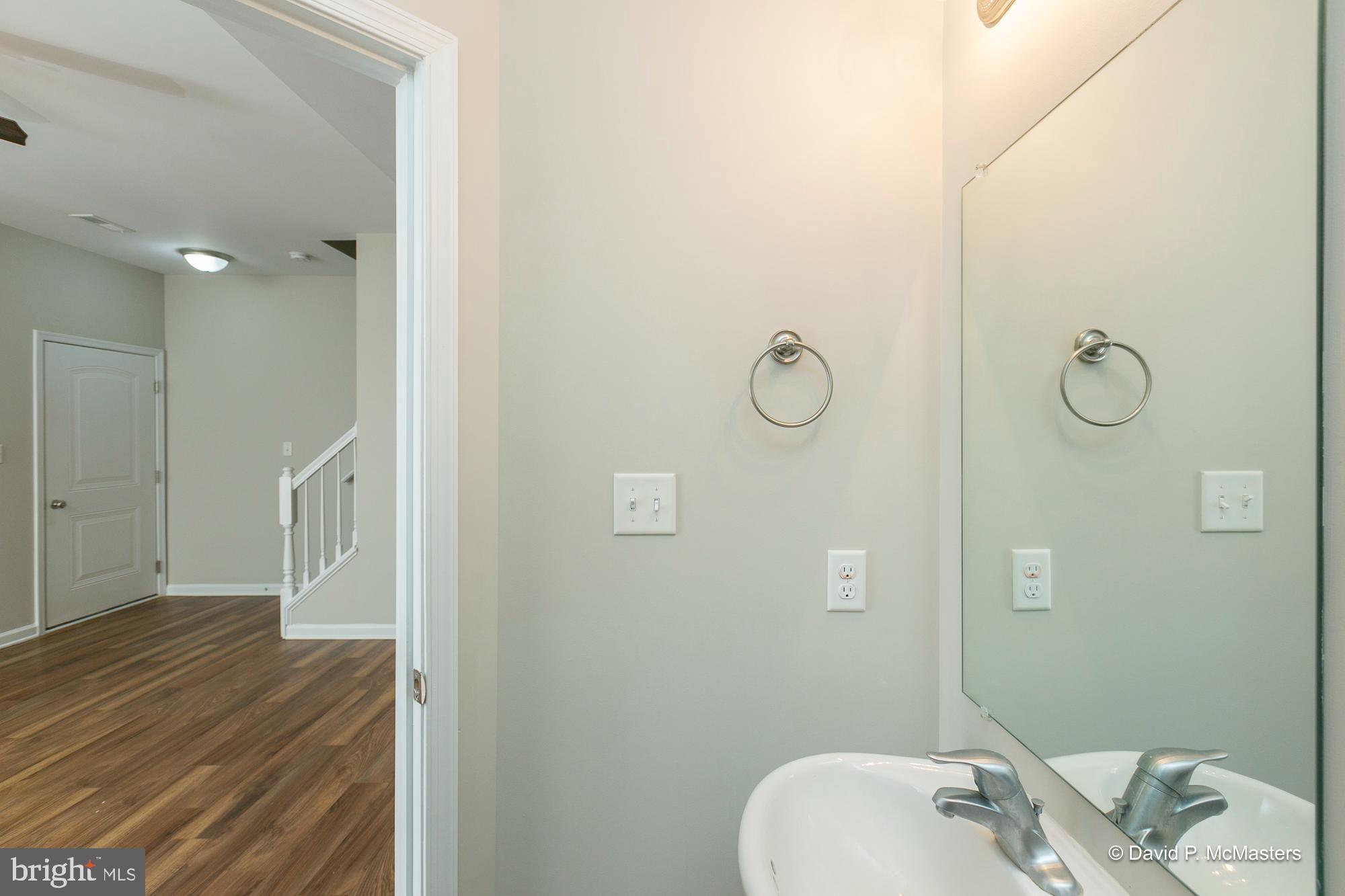 THE TOWNES OF RIDGEWAY - Residential