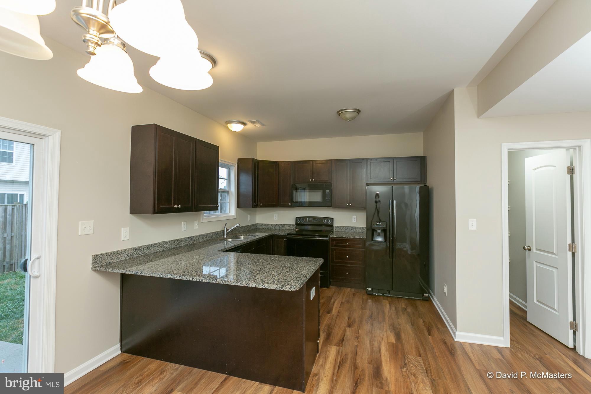 THE TOWNES OF RIDGEWAY - Residential