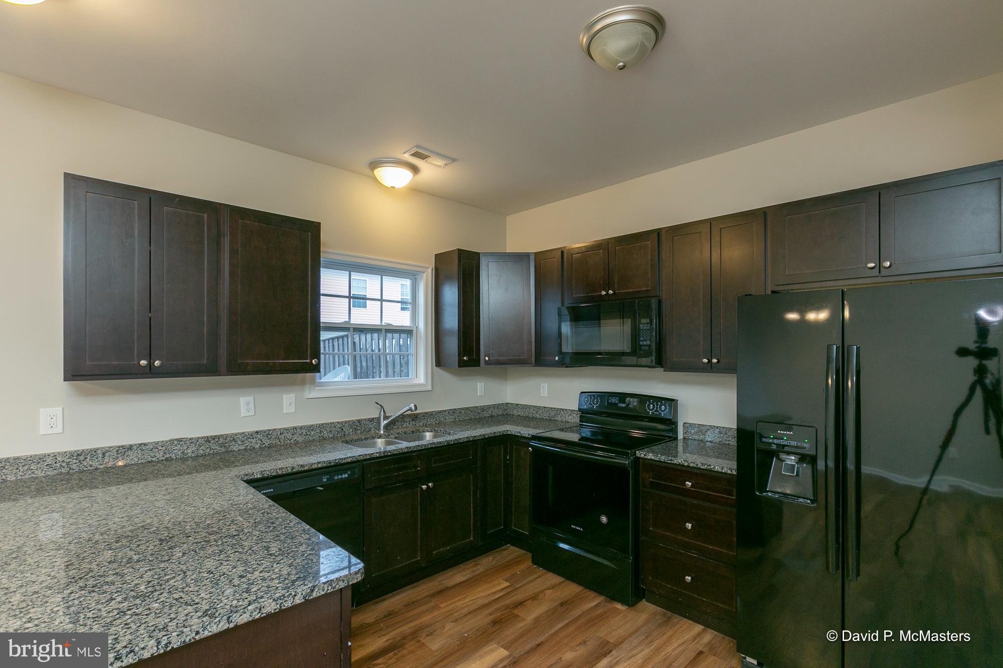 THE TOWNES OF RIDGEWAY - Residential