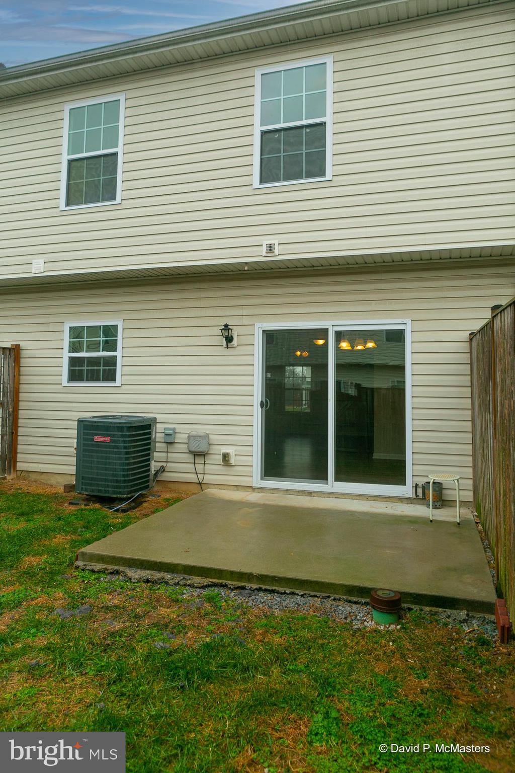 THE TOWNES OF RIDGEWAY - Residential