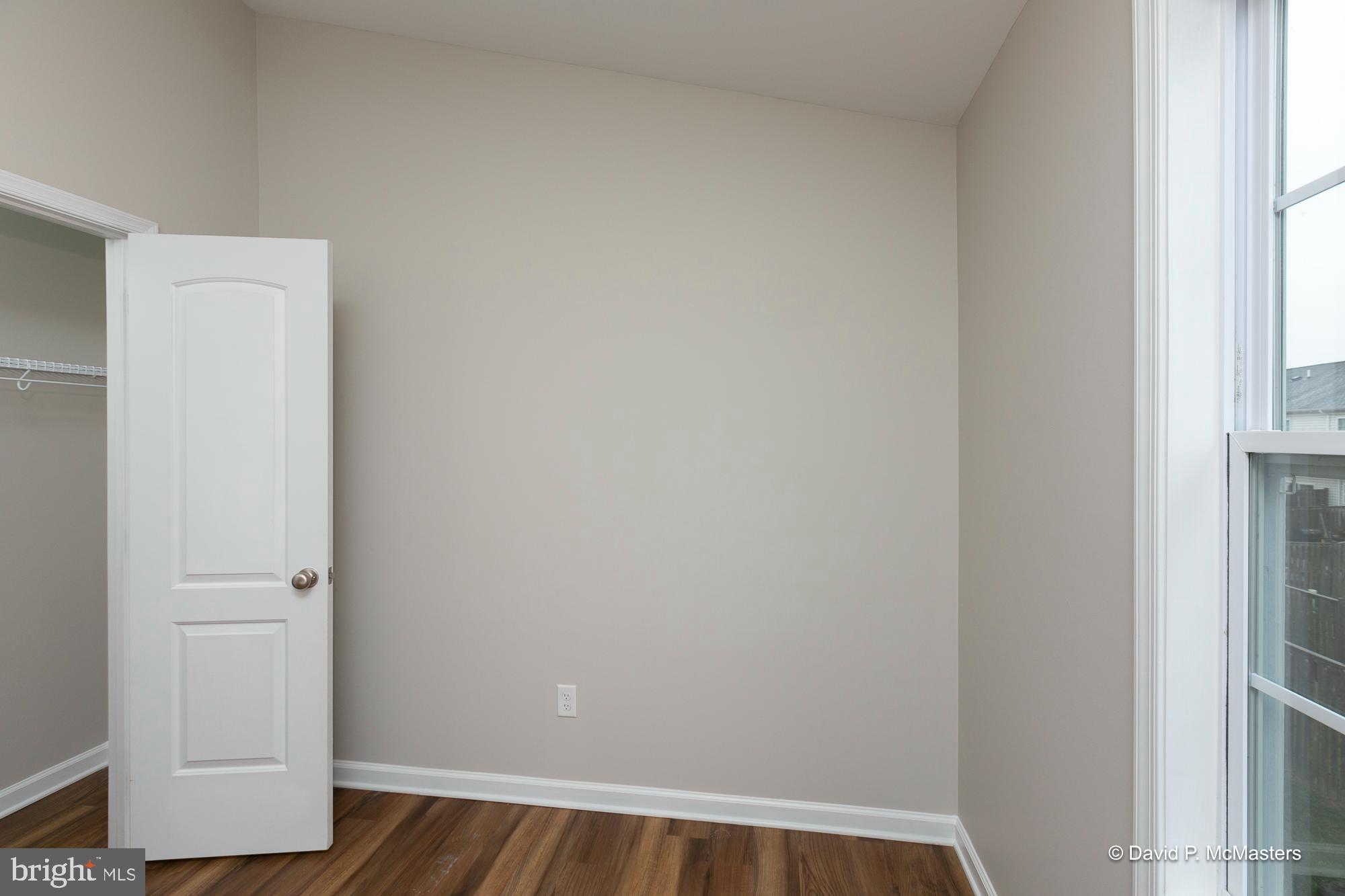 THE TOWNES OF RIDGEWAY - Residential