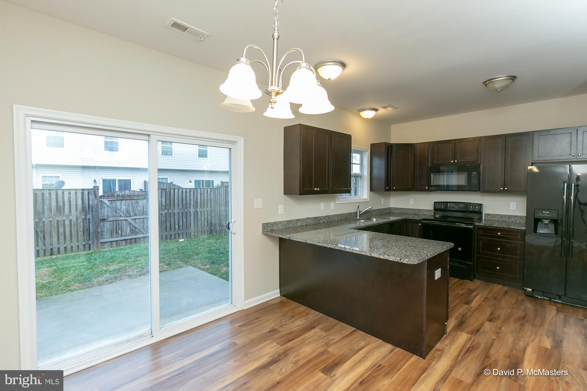 THE TOWNES OF RIDGEWAY - Residential