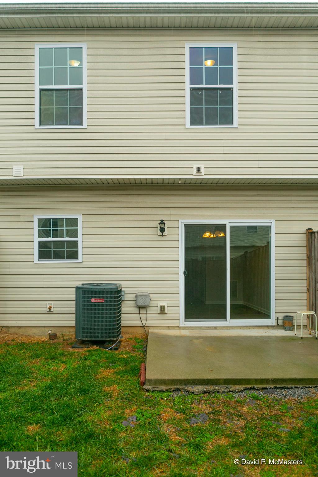 THE TOWNES OF RIDGEWAY - Residential