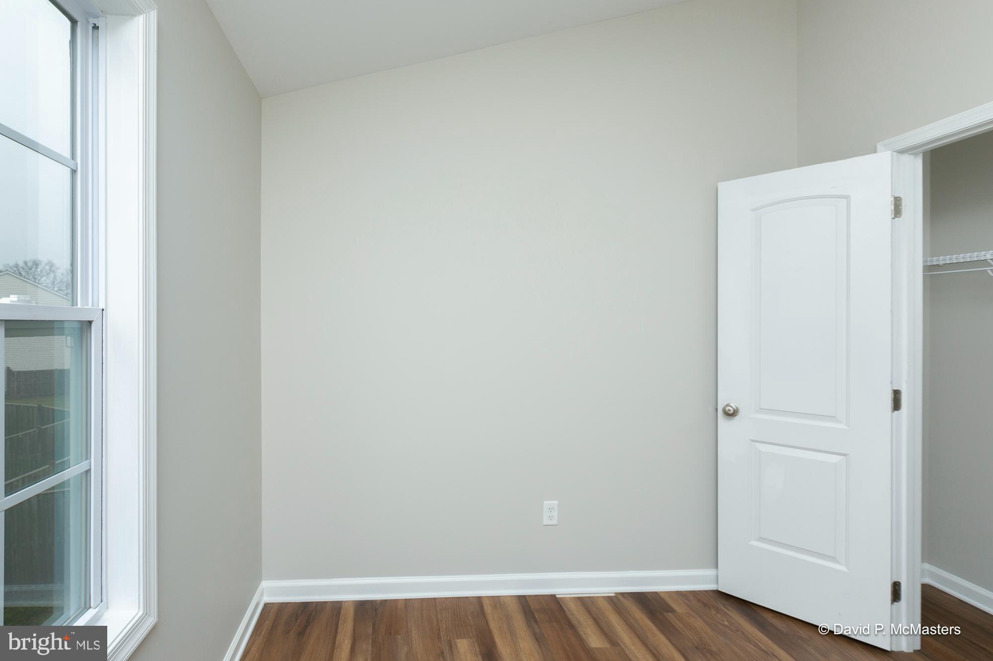 THE TOWNES OF RIDGEWAY - Residential