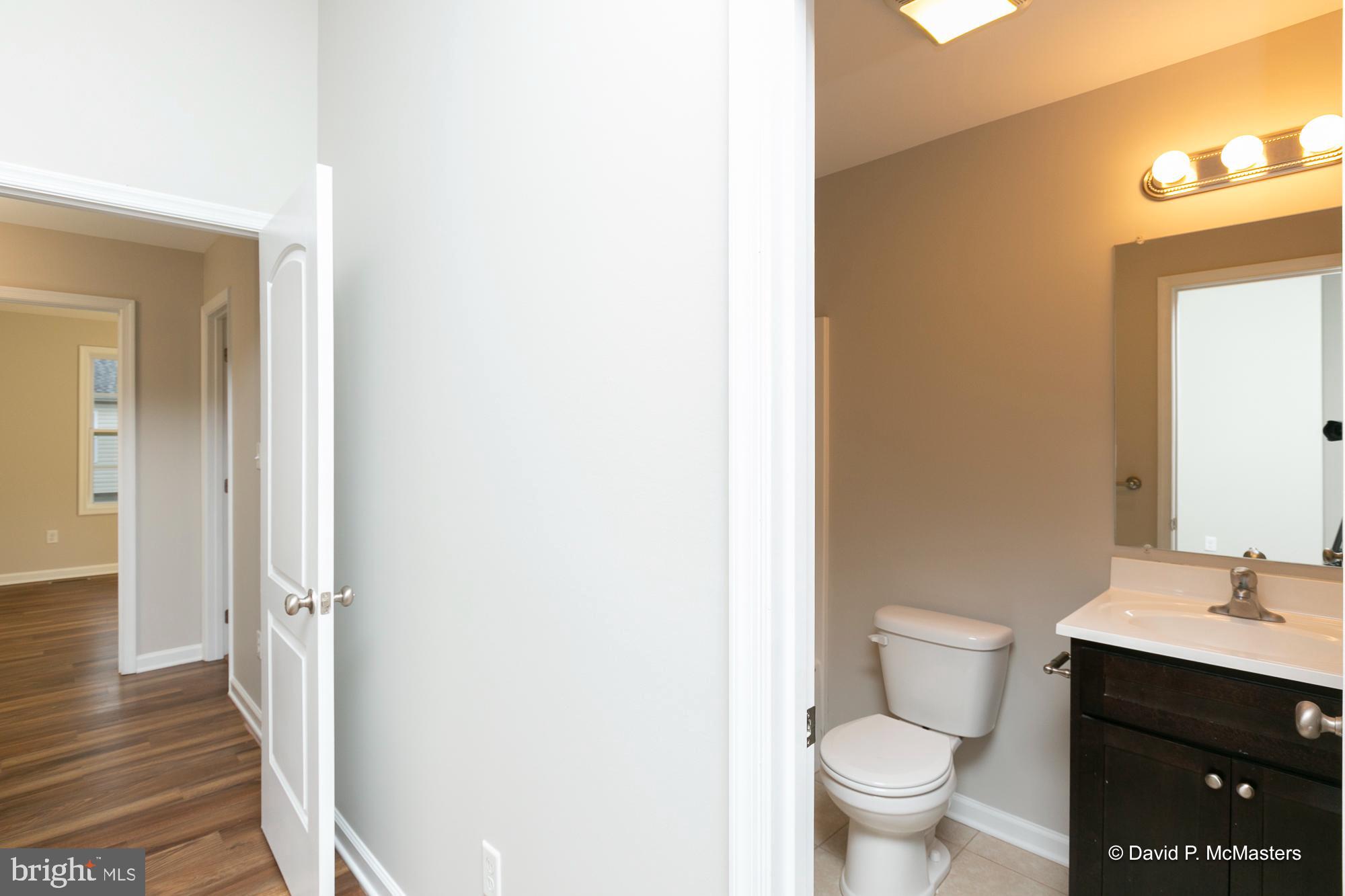 THE TOWNES OF RIDGEWAY - Residential