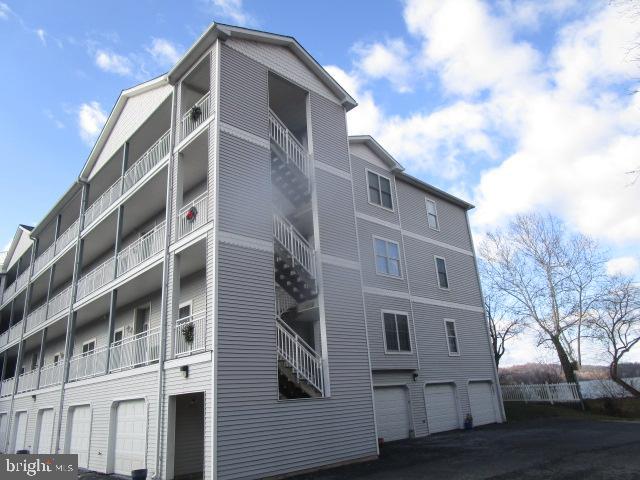 118 ROWLAND DRIVE 118