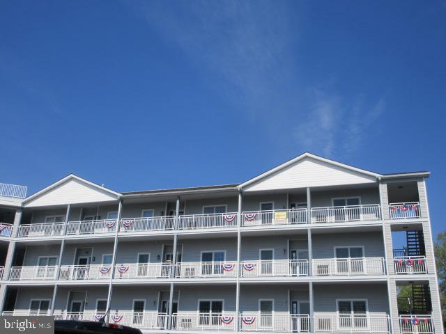 TOMES LANDING - Residential