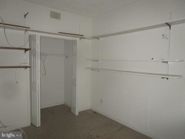 TOMES LANDING - Residential