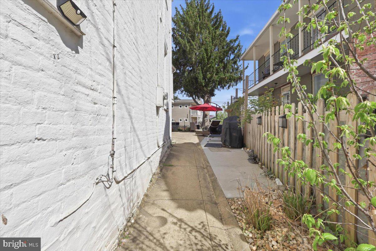 DOWNTOWN FREDERICK - Residential