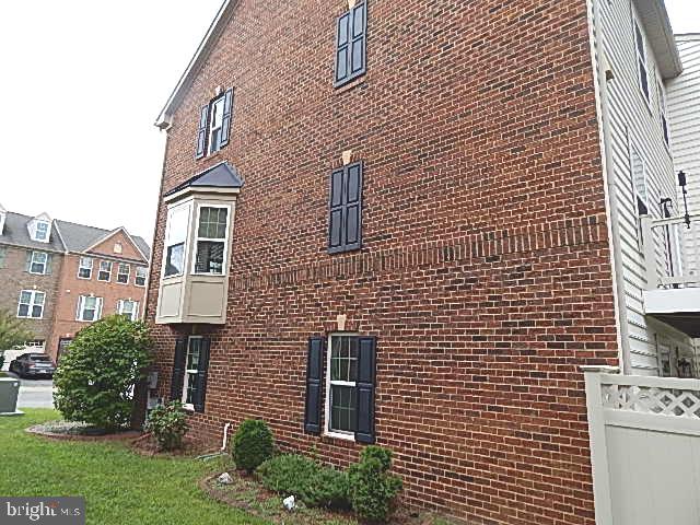 ADAMS CROSSING - Residential