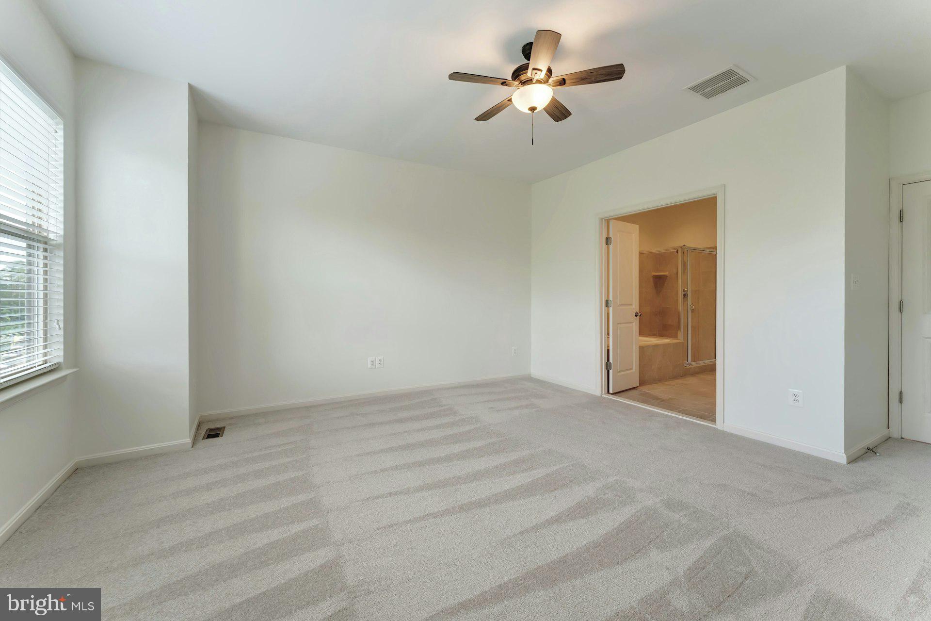 BRAMBLETON TOWN CENTER - Residential