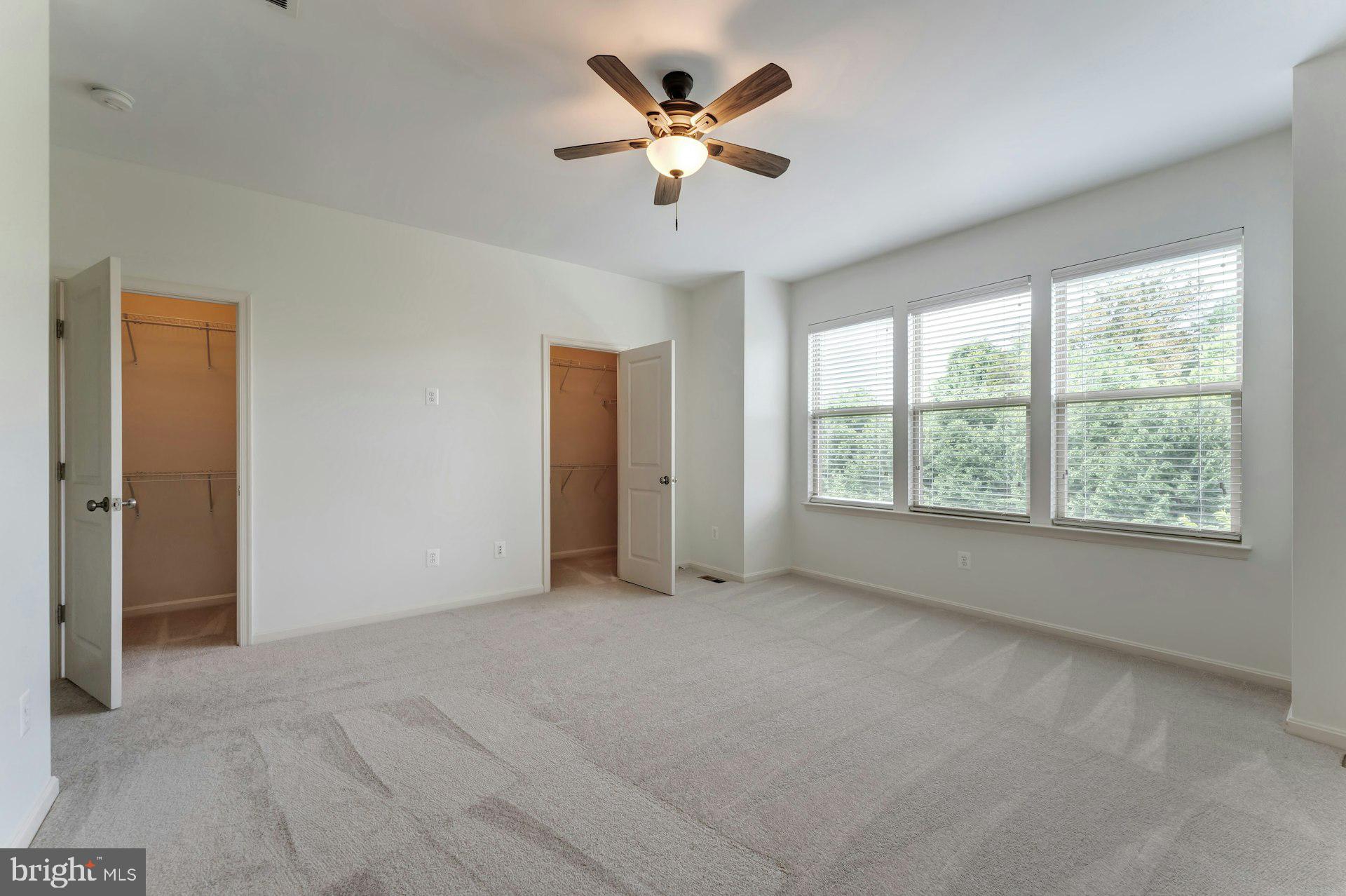 BRAMBLETON TOWN CENTER - Residential