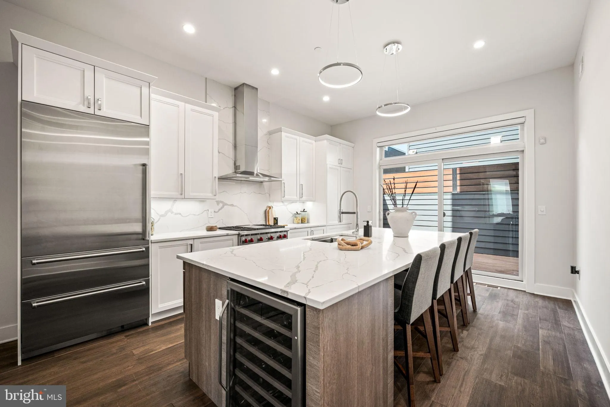 Philadelphia, Pennsylvania 19147, United States, 3 Bedrooms Bedrooms, ,5 BathroomsBathrooms,Residential,Coming Soon,157155