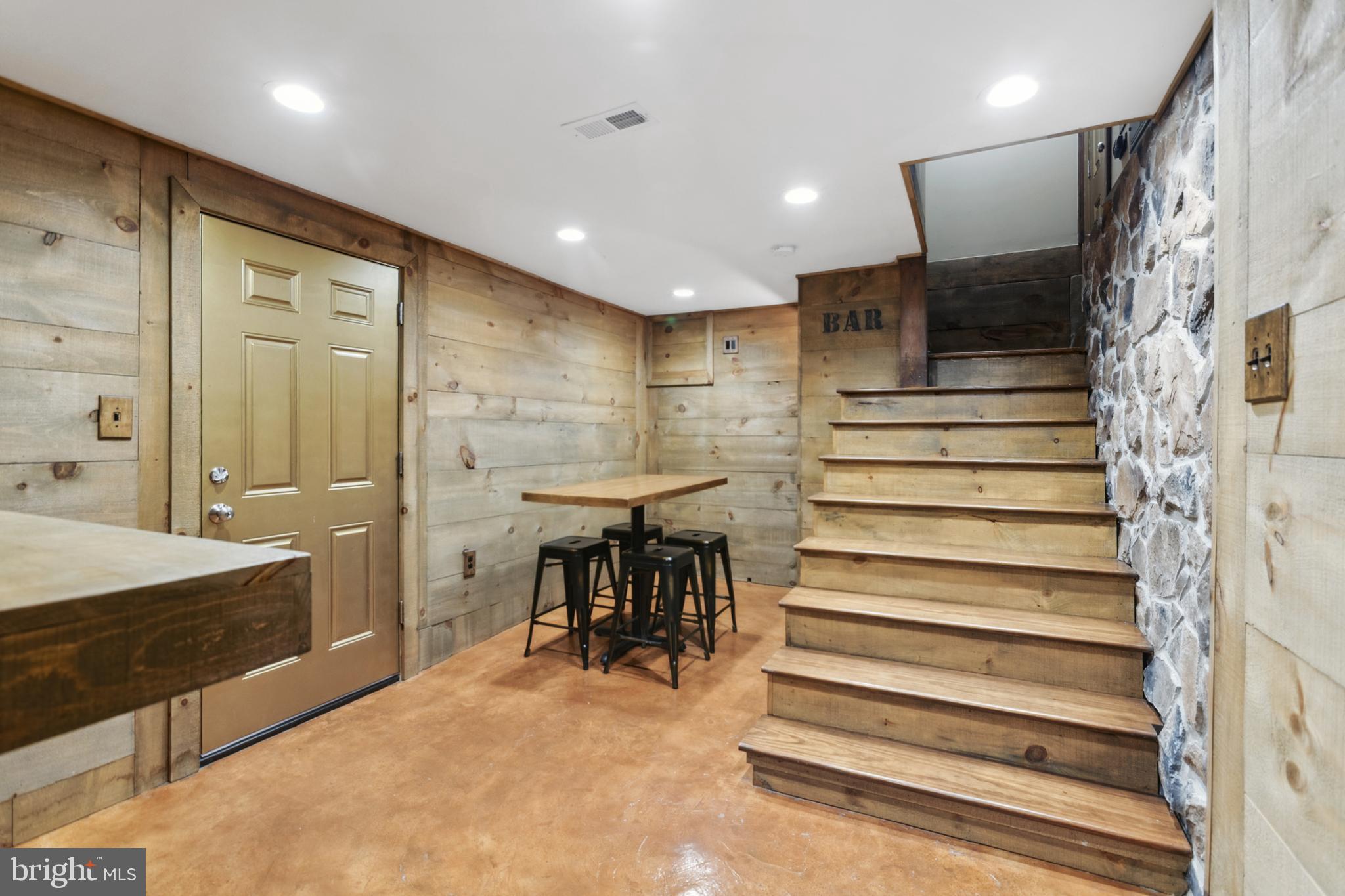 CONSHOHOCKEN - Residential