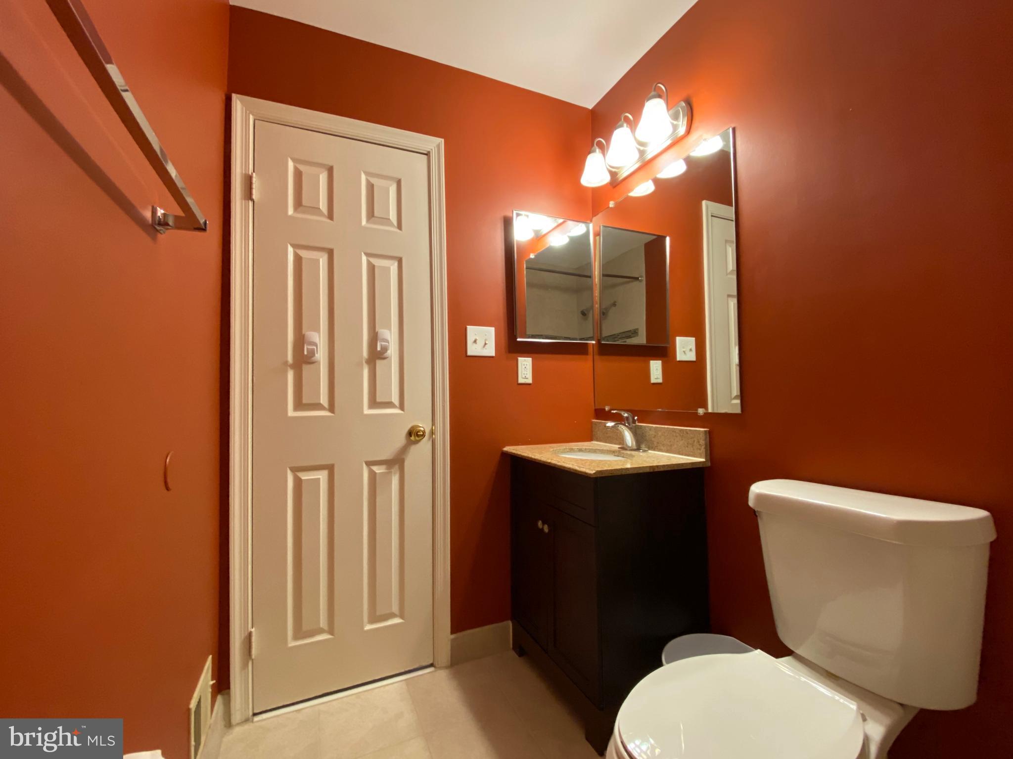 AFTON GLEN - Residential Lease