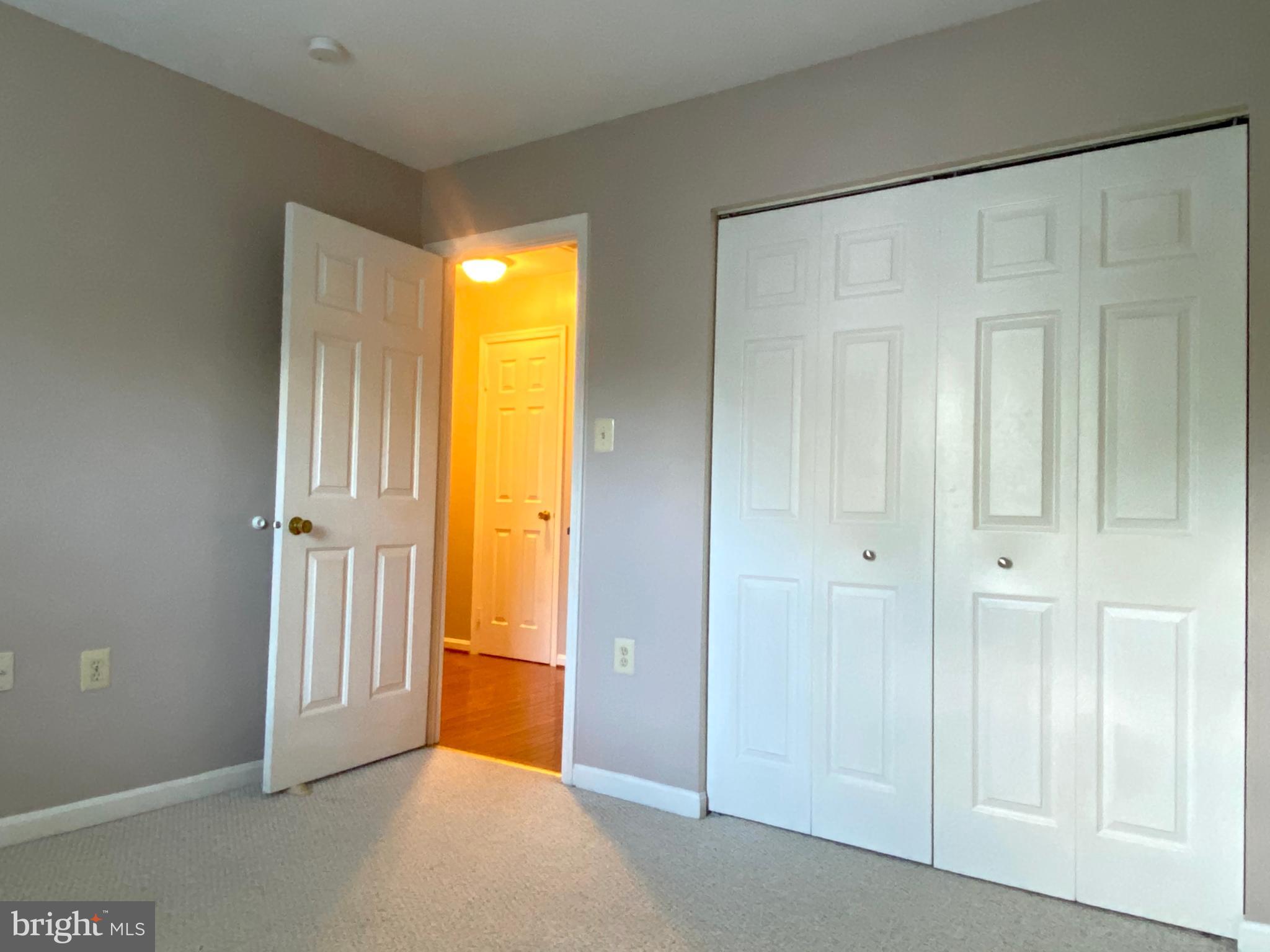 AFTON GLEN - Residential Lease