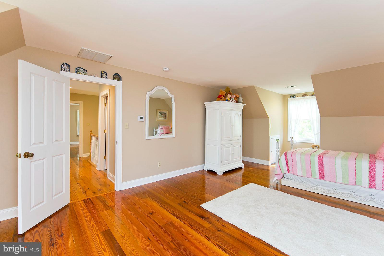 STONEYMEADE - Residential Lease