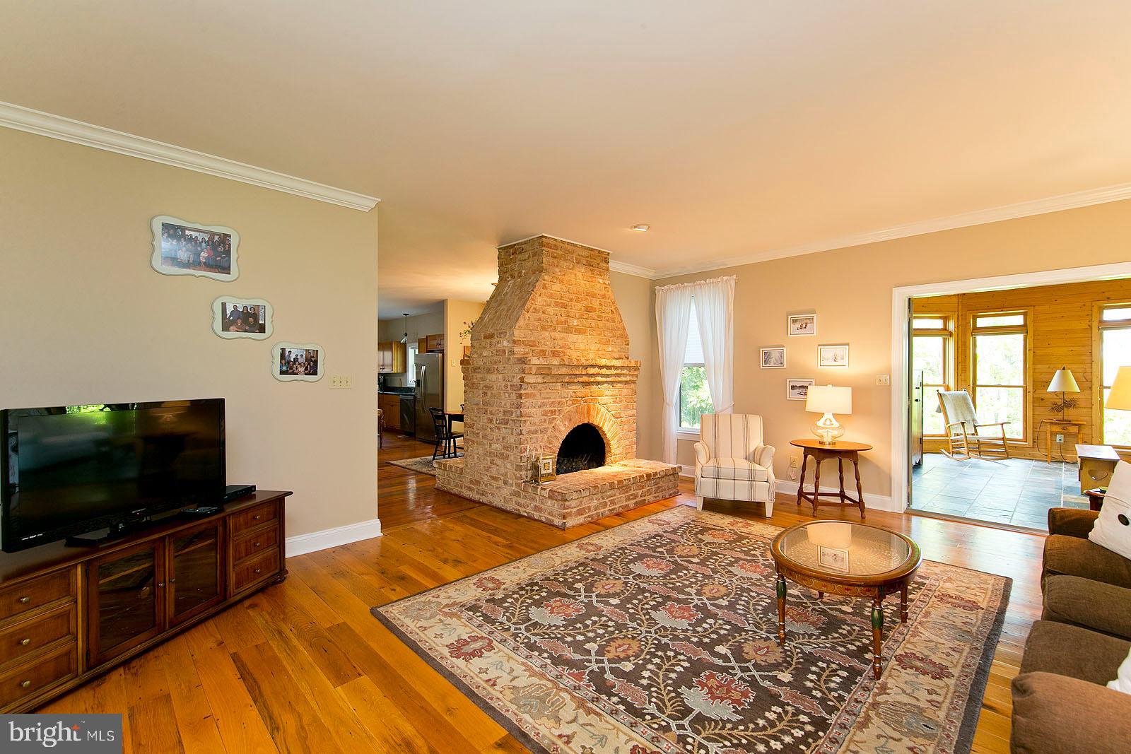 STONEYMEADE - Residential Lease