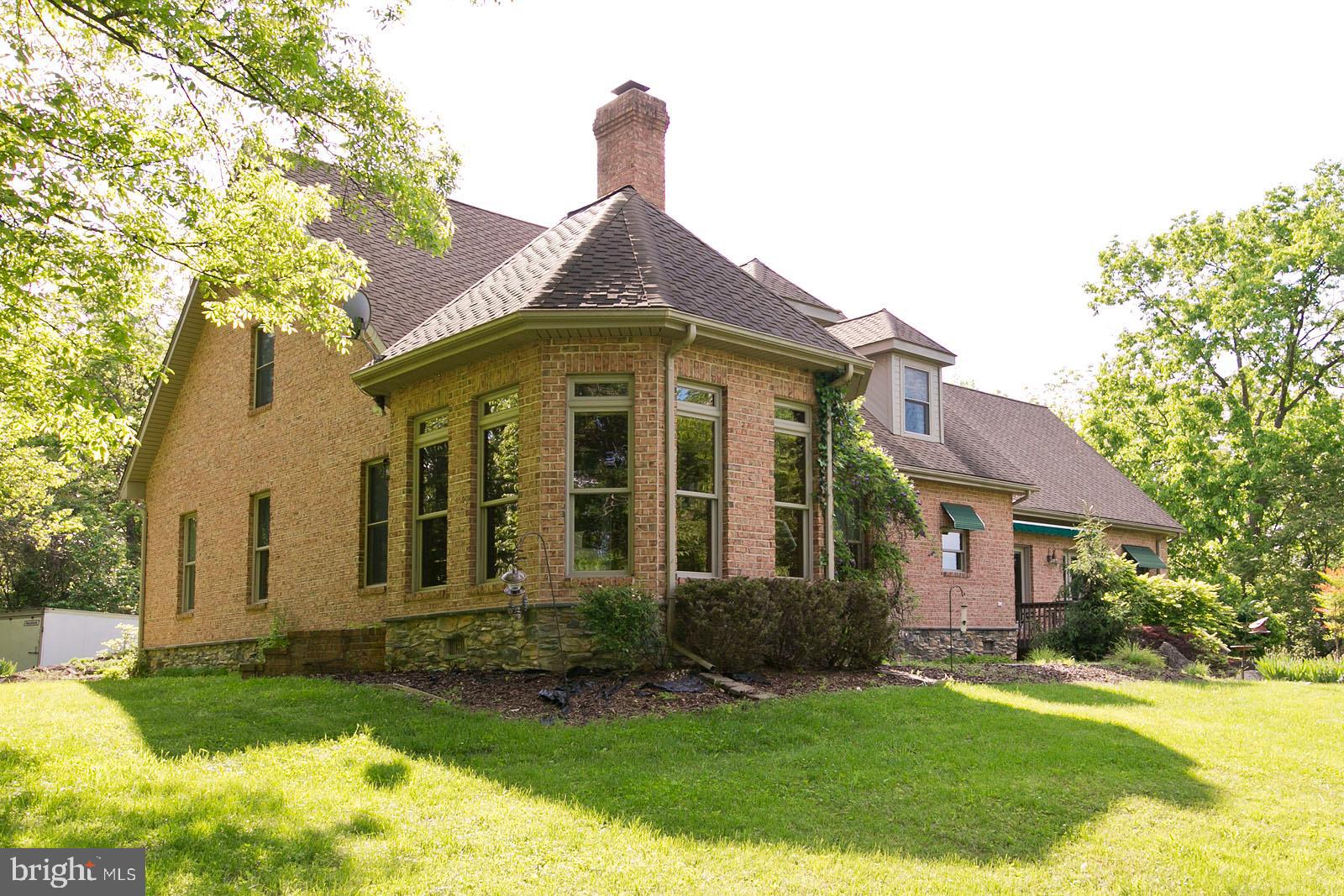 STONEYMEADE - Residential Lease