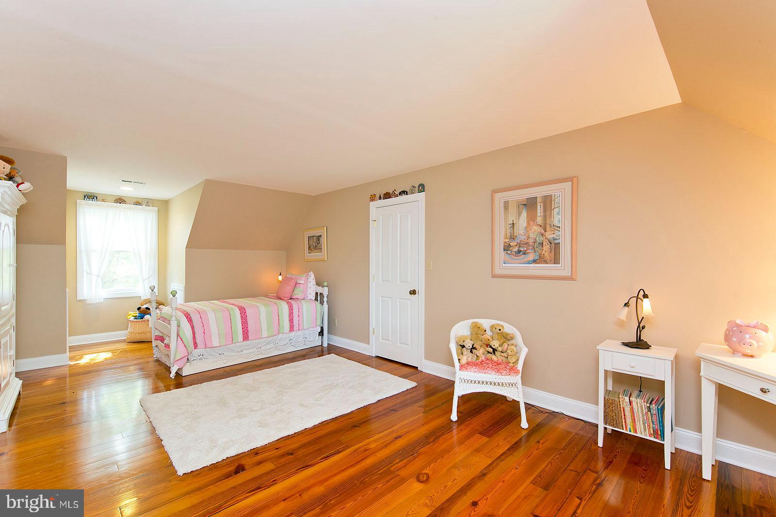 STONEYMEADE - Residential Lease