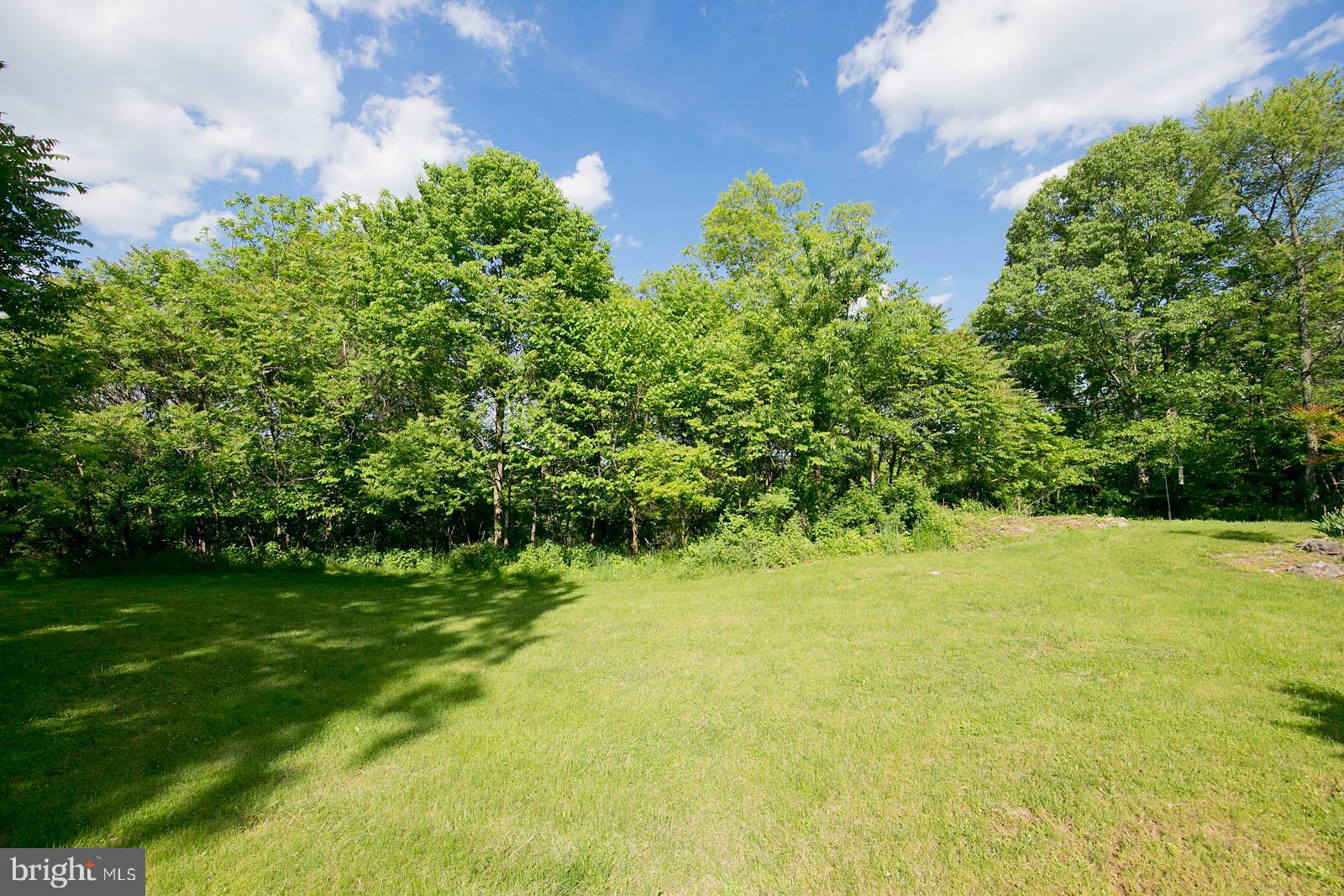 STONEYMEADE - Residential Lease