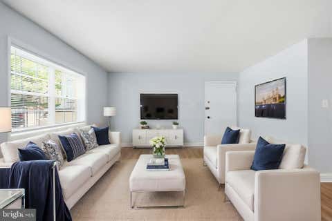 Condo For Sale - 4405 Romlon Street #104<br/> BELTSVILLE, MD 20705