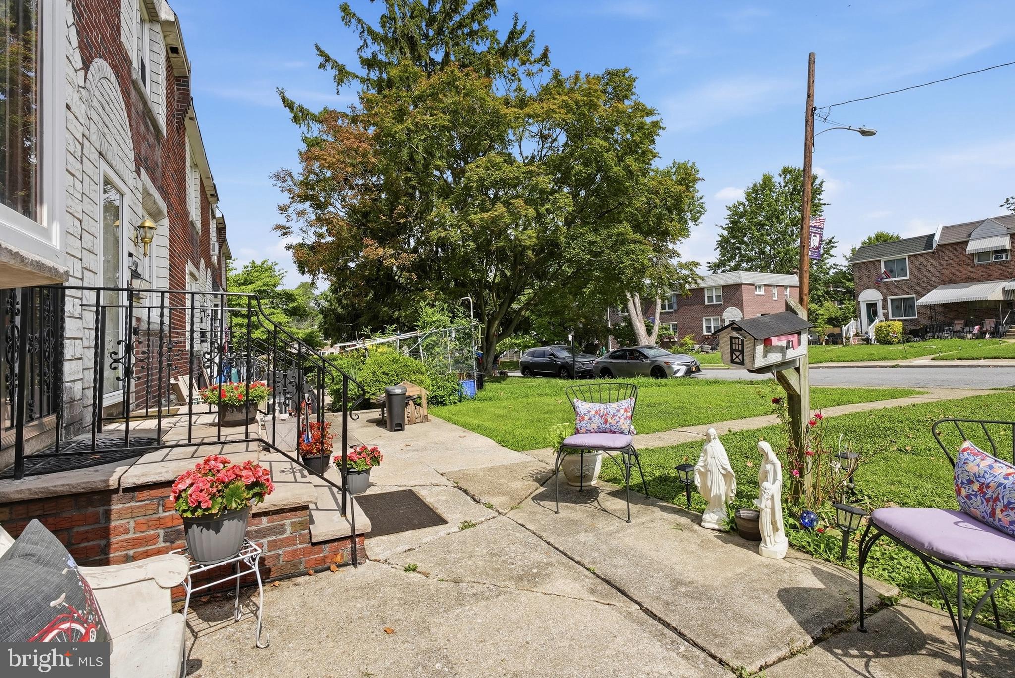 1118 TREMONT DRIVE