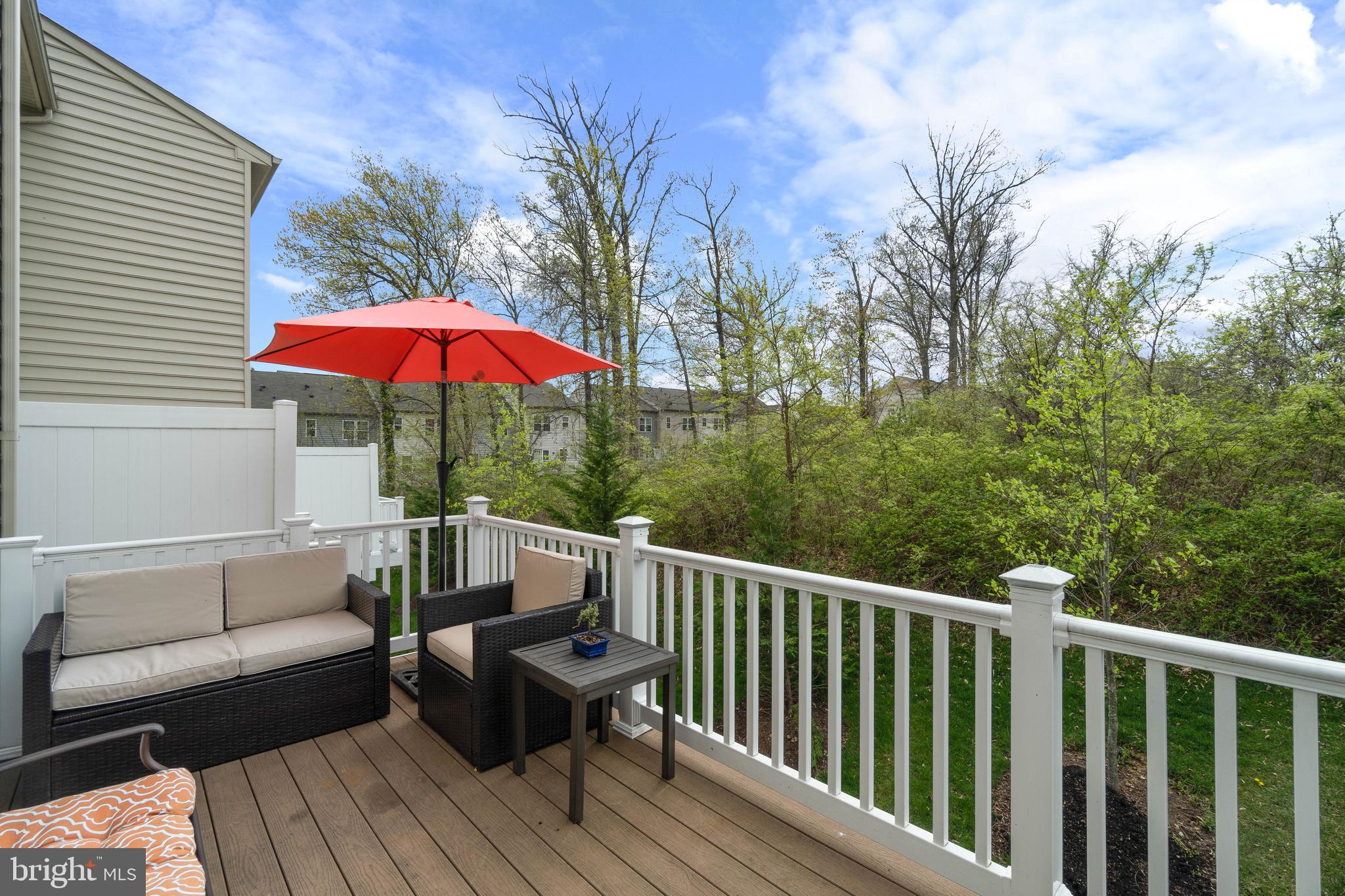 HOWARD SQUARE - Residential