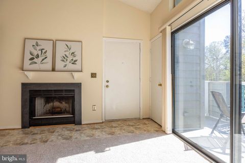 Tiny photo for 11703 - B Summerchase Circle #B, RESTON, VA 20194 (MLS # VAFX2302552)