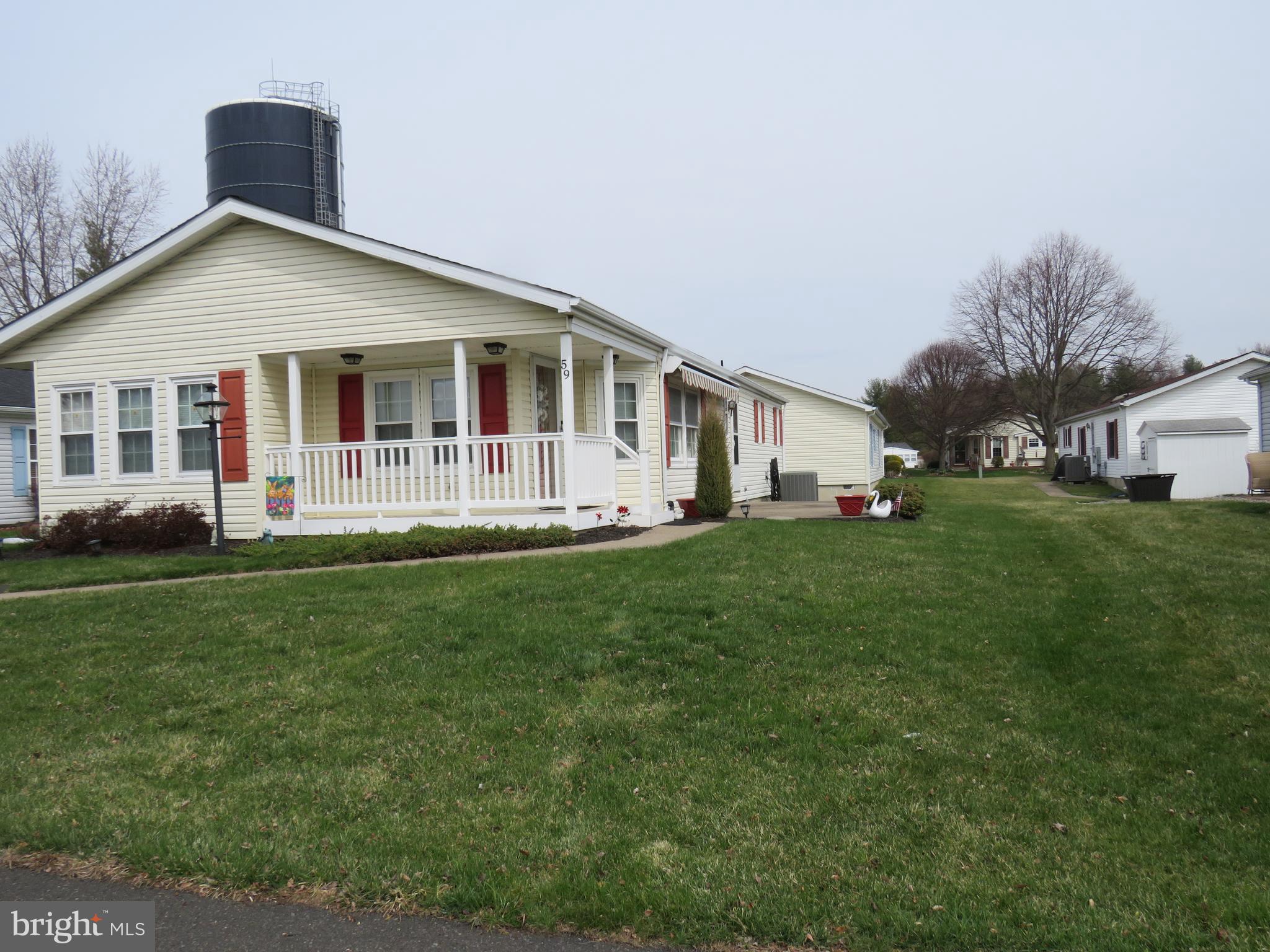 BUCKINGHAM SPRINGS - Residential