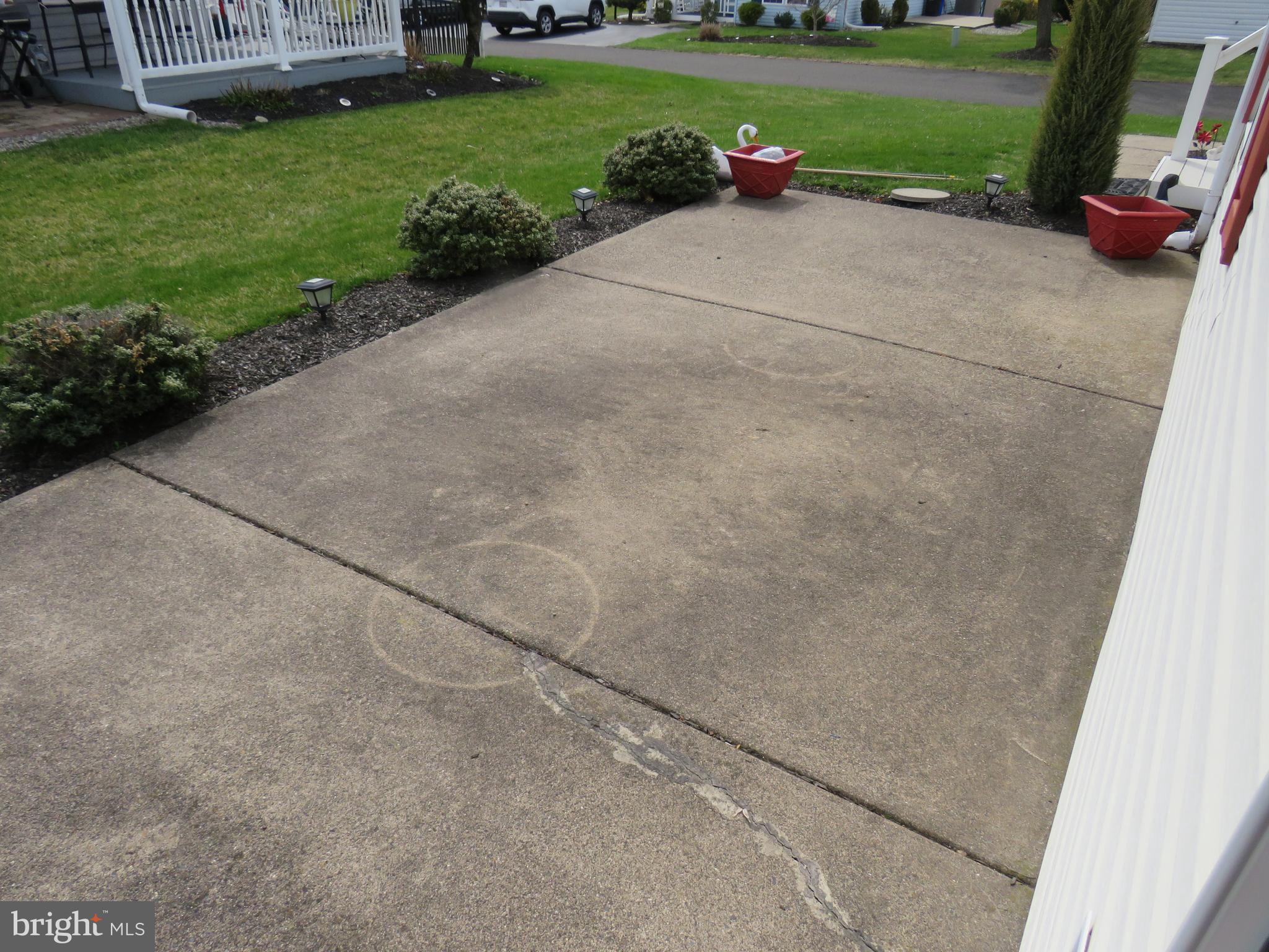 BUCKINGHAM SPRINGS - Residential