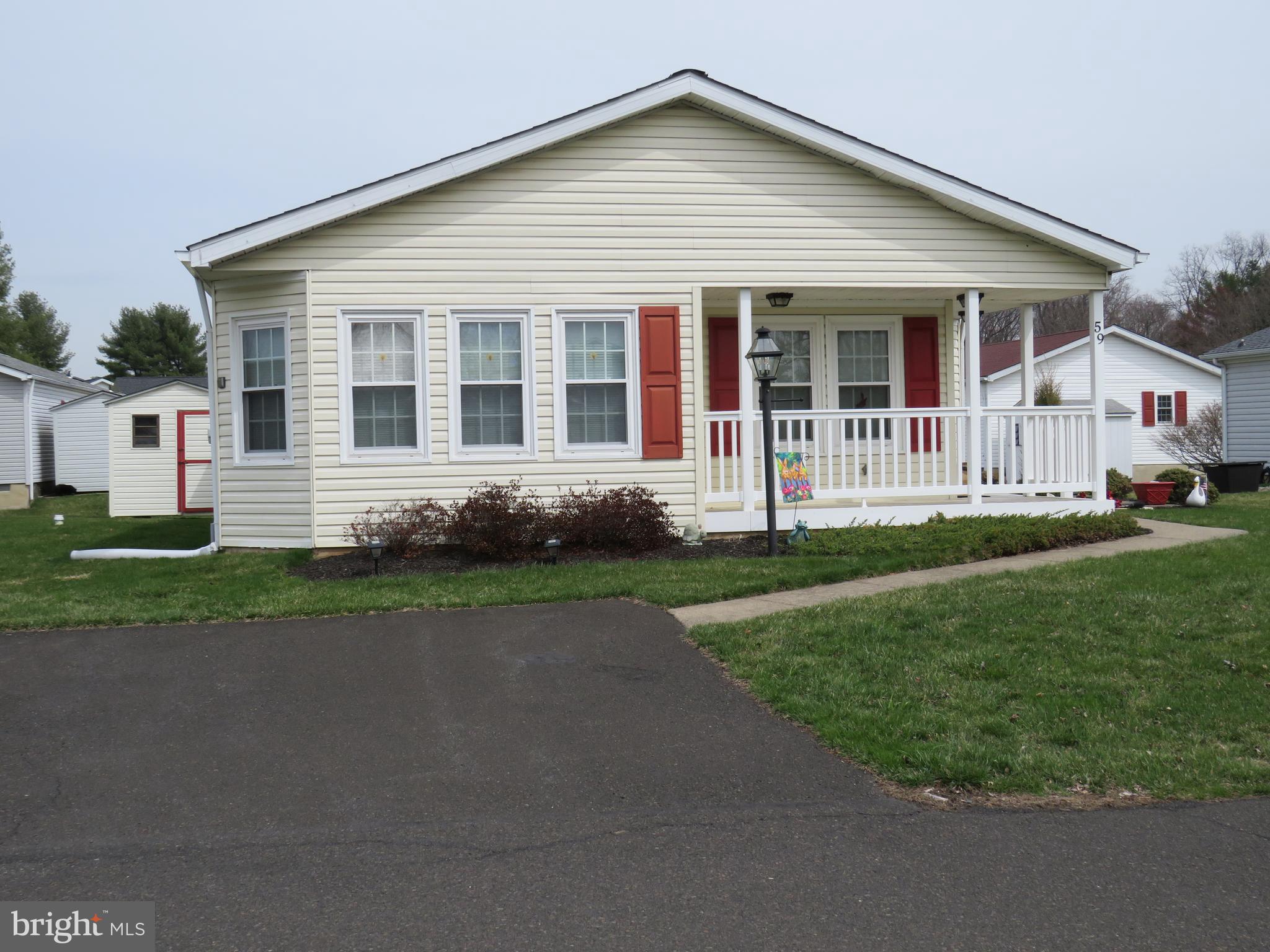 BUCKINGHAM SPRINGS - Residential