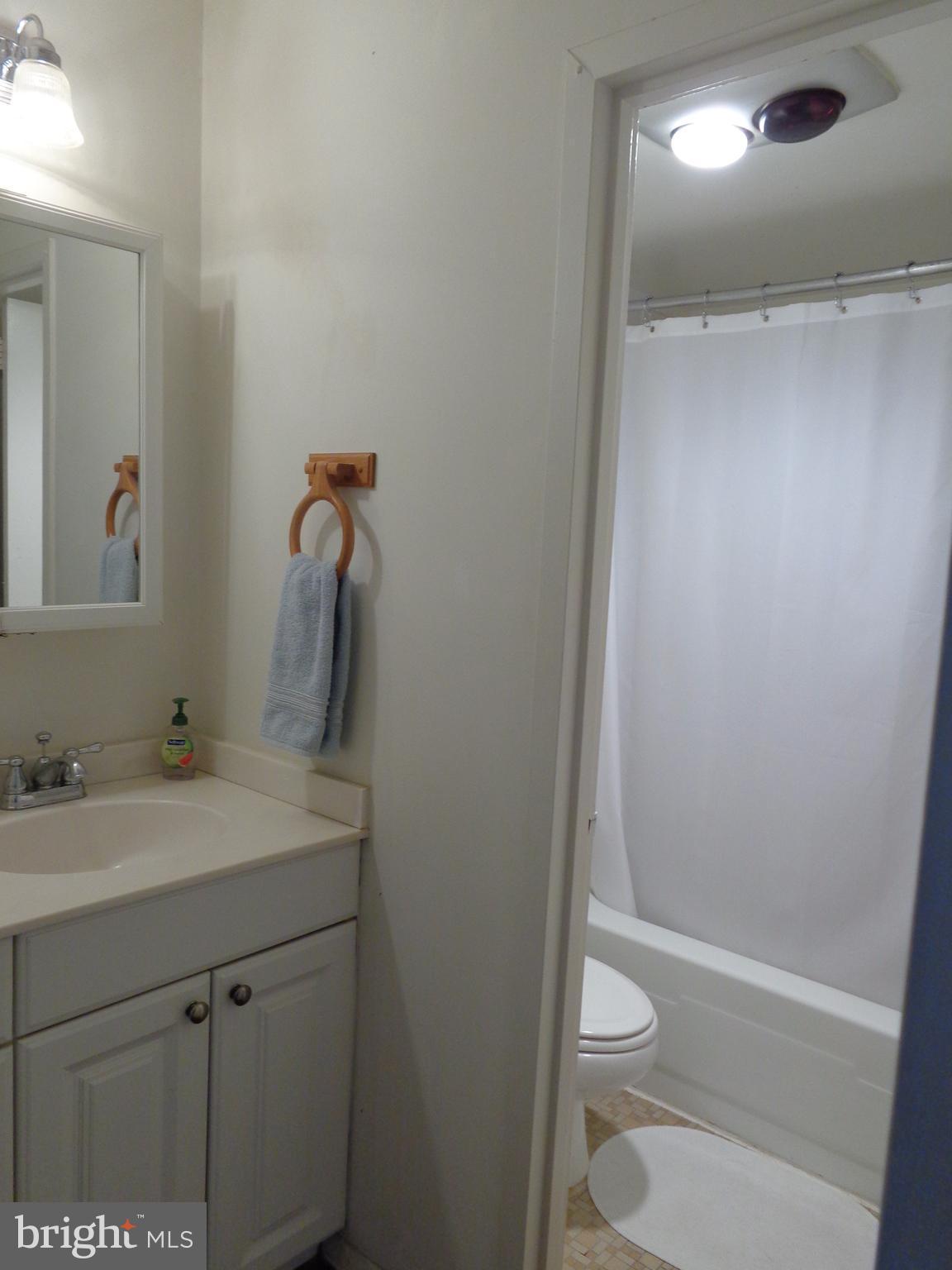 PARC EAST - Residential Lease