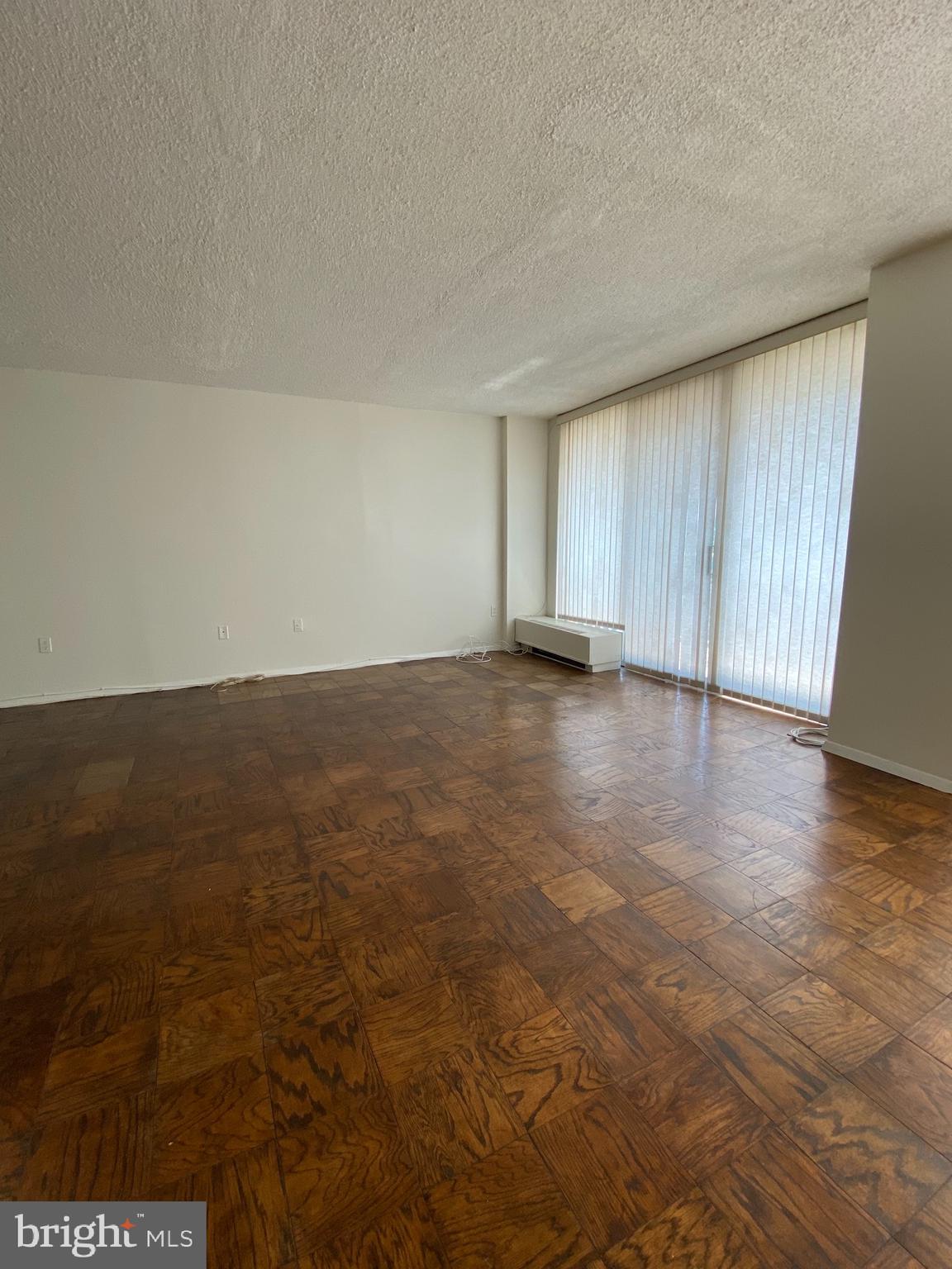 PARC EAST - Residential Lease