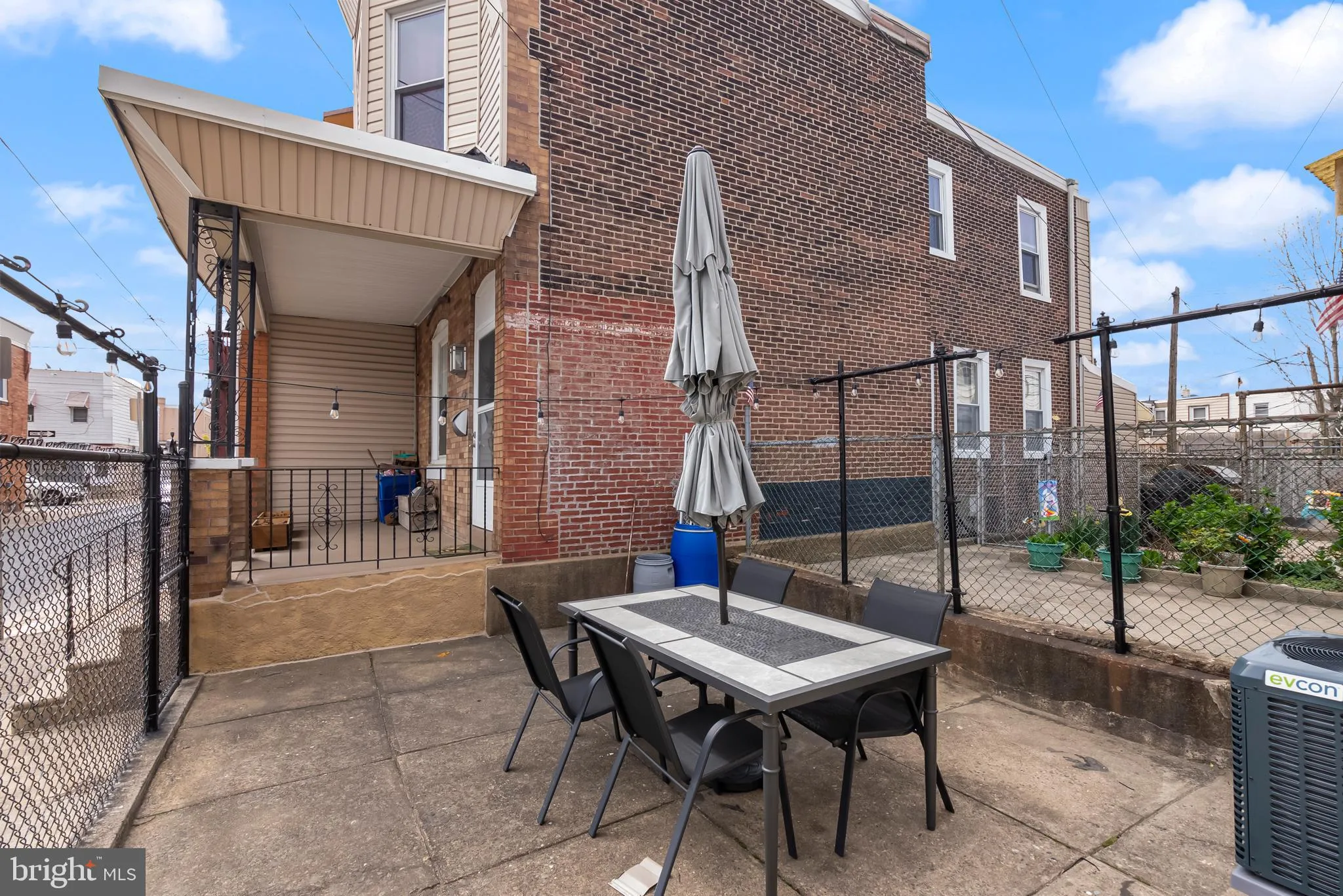 Philadelphia, Pennsylvania 19134, United States, 3 Bedrooms Bedrooms, ,3 BathroomsBathrooms,Residential,Active,113700
